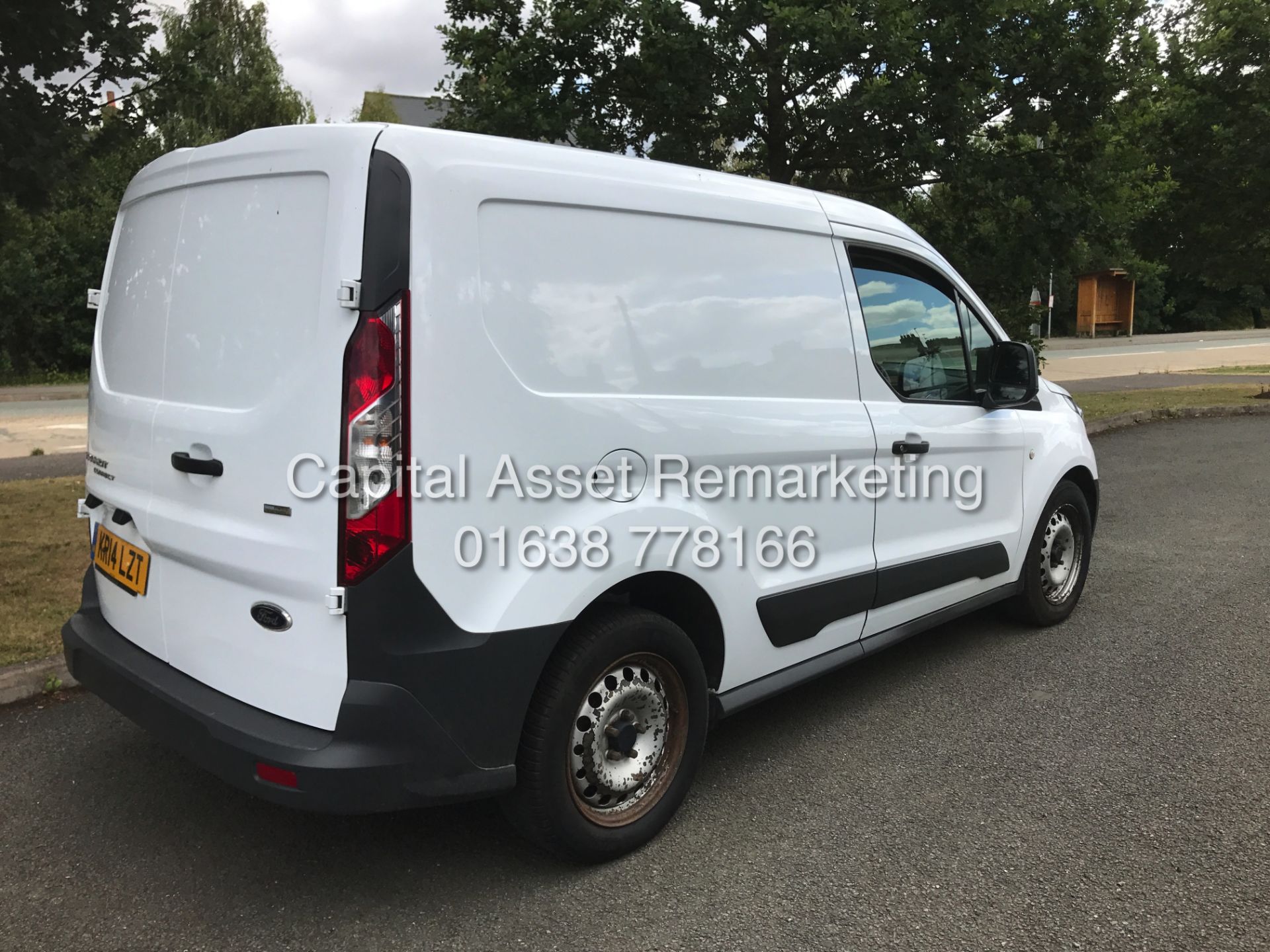 (ON SALE) FORD TRANSIT CONNECT 1.6TDCI L1 "200" 1 OWNER (14 REG - NEW SHAPE) ONLY 76K MILES - SLD - Bild 6 aus 14