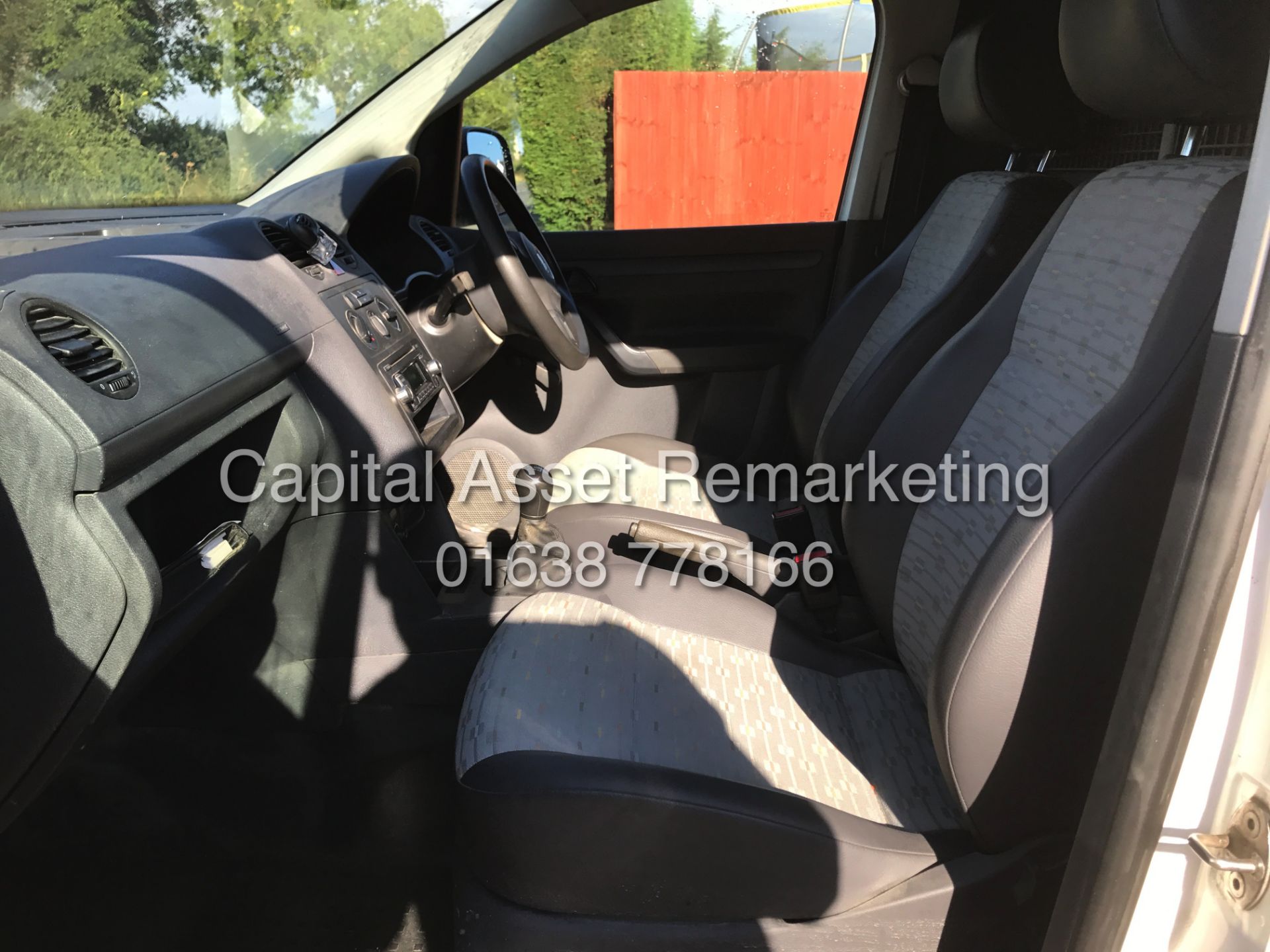 (ON SALE) VOLKSWAGEN CADDY C20 1.6TDI (102) 2013 MODEL- 1 OWNER - NEW SHAPE - SERVICE HISTORY - LOOK - Image 7 of 8