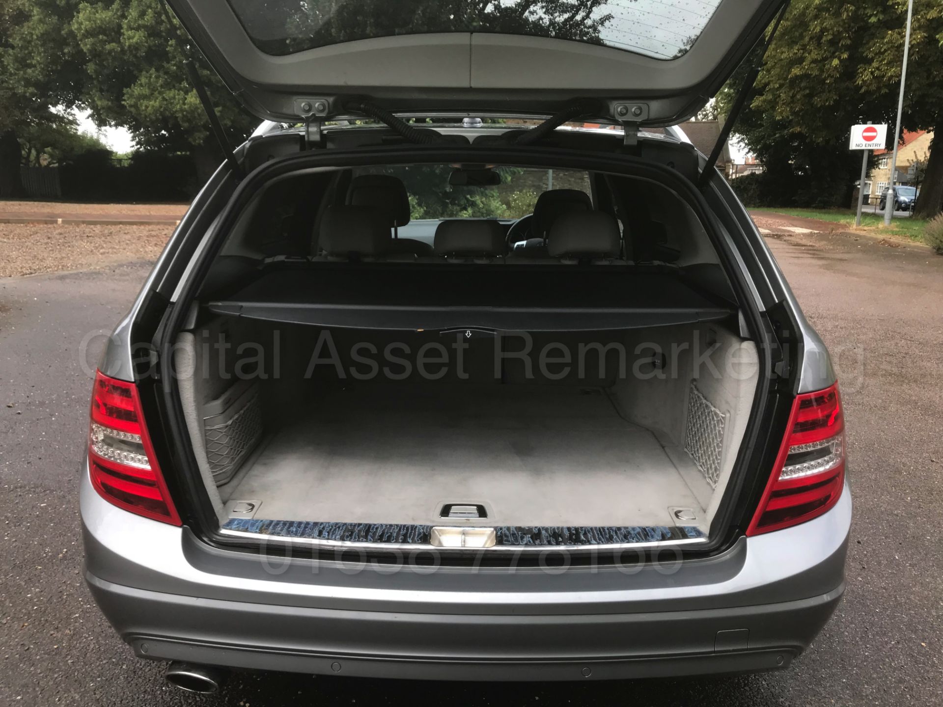 (On Sale) MERCEDES-BENZ C220 CDI *EXECUTIVE* 5 DOOR ESTATE (2013) 'STOP/START - 170 BHP - LEATHER' - Bild 23 aus 46