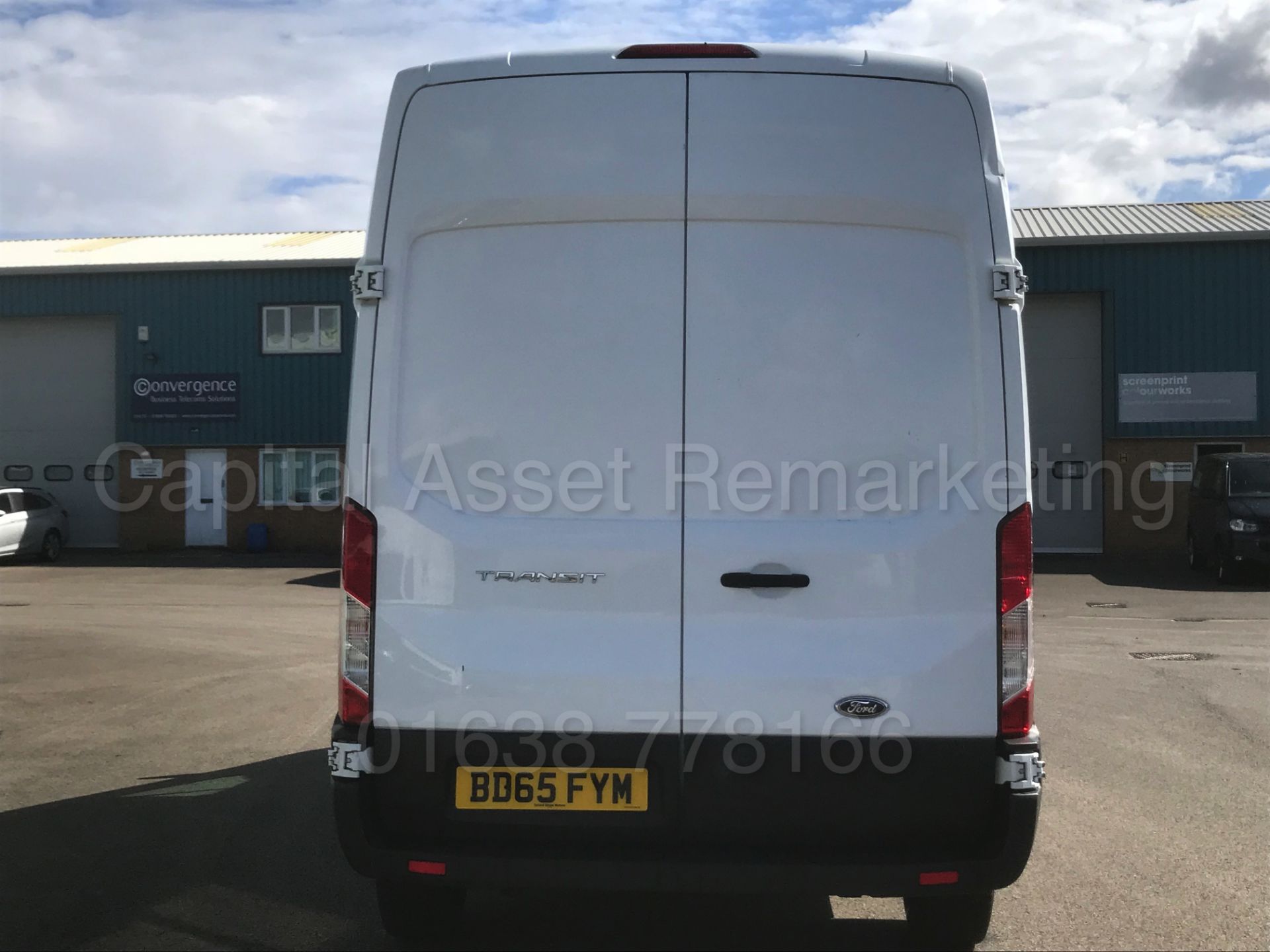 FORD TRANSIT T350 'LWB HI-ROOF - PANEL VAN' (2016 MODEL) '2.2 TDCI - 125 BHP - 6 SPEED' - Image 9 of 34