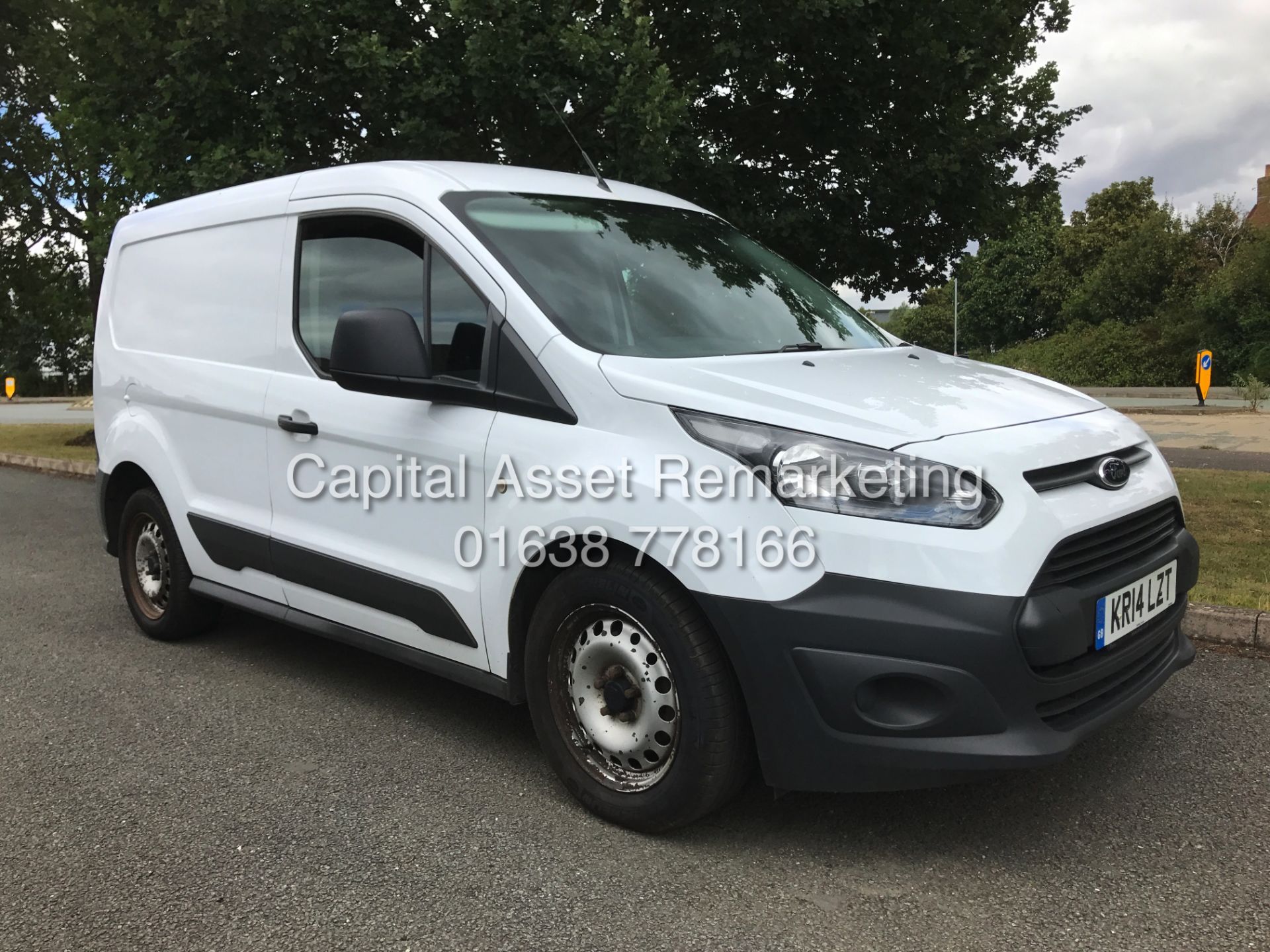 (ON SALE) FORD TRANSIT CONNECT 1.6TDCI L1 "200" 1 OWNER (14 REG - NEW SHAPE) ONLY 76K MILES - SLD - Image 8 of 14