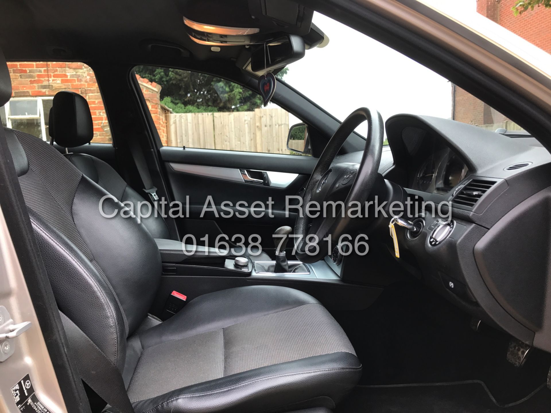 MERCEDES C220CDI "AMG SPORT" ESTATE - CLIMATE - AIR CON - LEATHER - TOP SPEC - Image 10 of 20