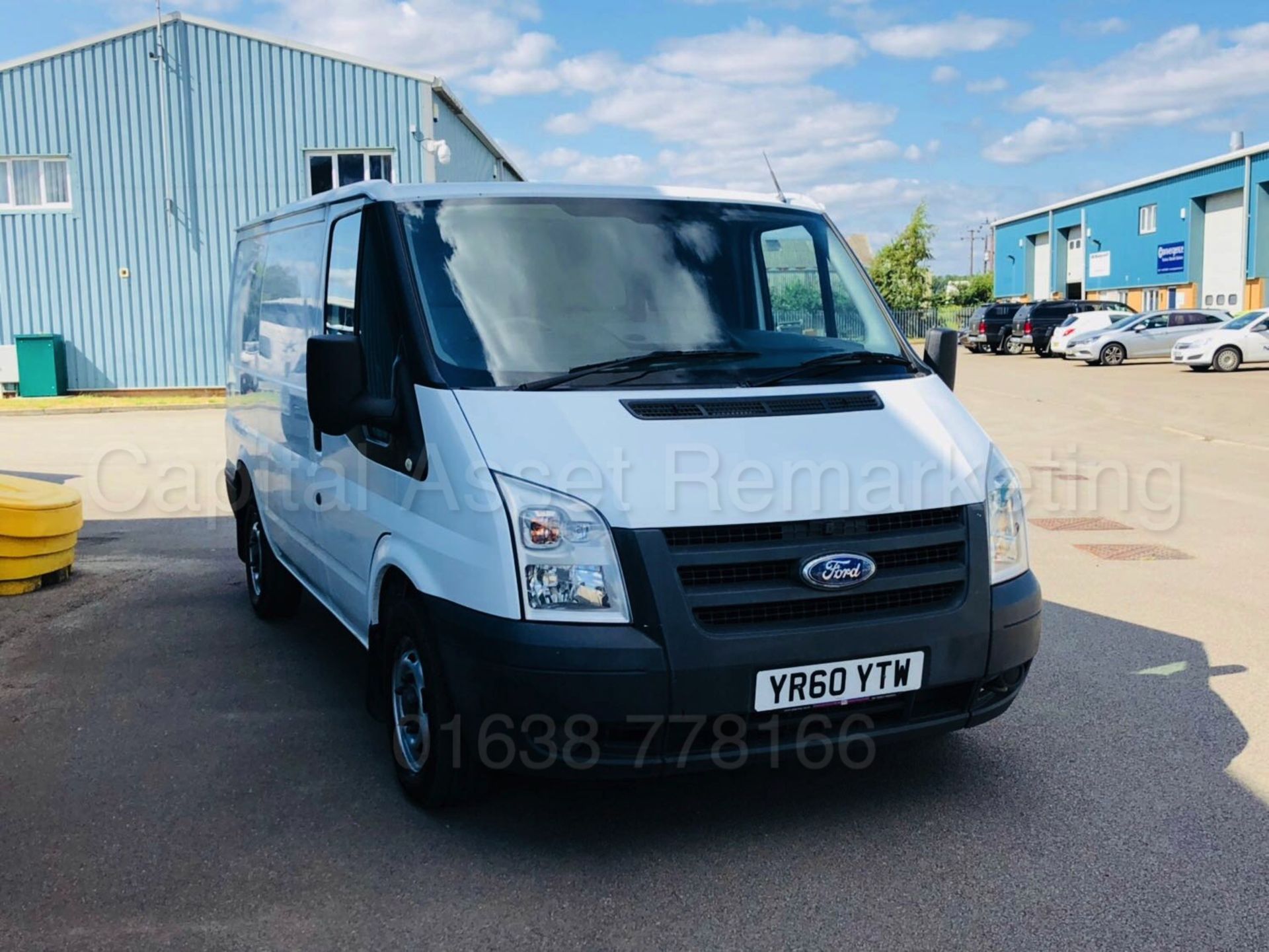 FORD TRANSIT 85 T260 *SWB - PANEL VAN* (2011 MODEL) '2.2 TDCI - 85 BHP - 5 SPEED' **LOW MILES** - Bild 2 aus 21