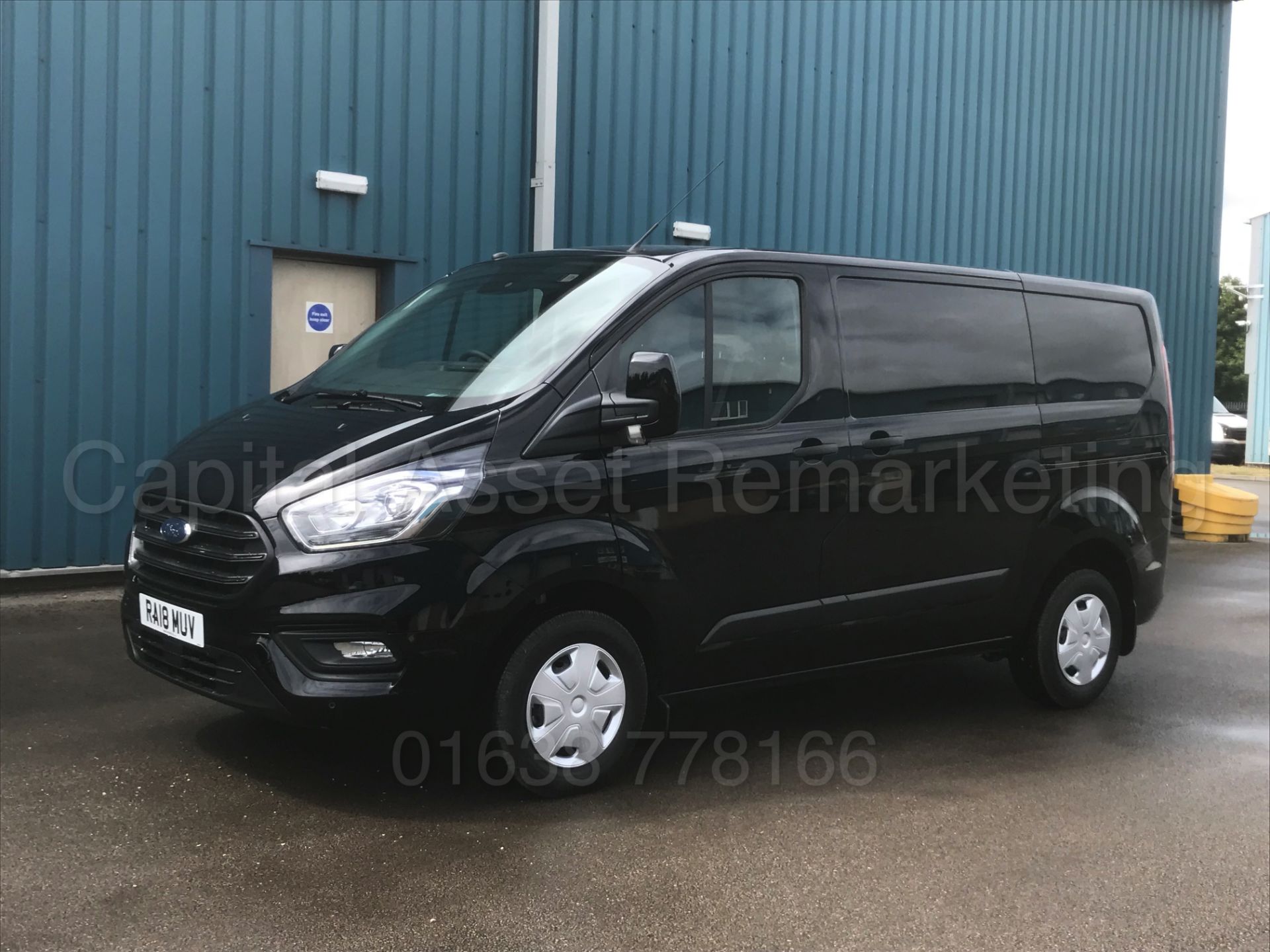 FORD TRANSIT CUSTOM *TREND EDITION* (2018 - ALL NEW MODEL) '2.0 TDCI - 6 SPEED' *DELIVERY MILEAGE* - Bild 6 aus 49