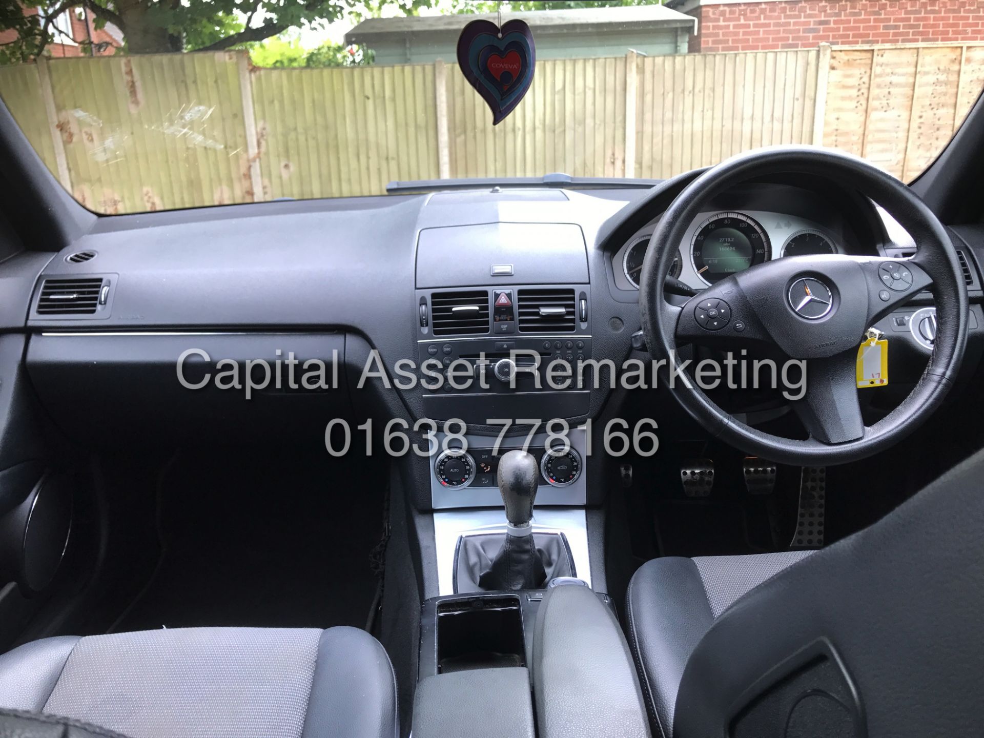 MERCEDES C220CDI "AMG SPORT" ESTATE - CLIMATE - AIR CON - LEATHER - TOP SPEC - Image 11 of 20