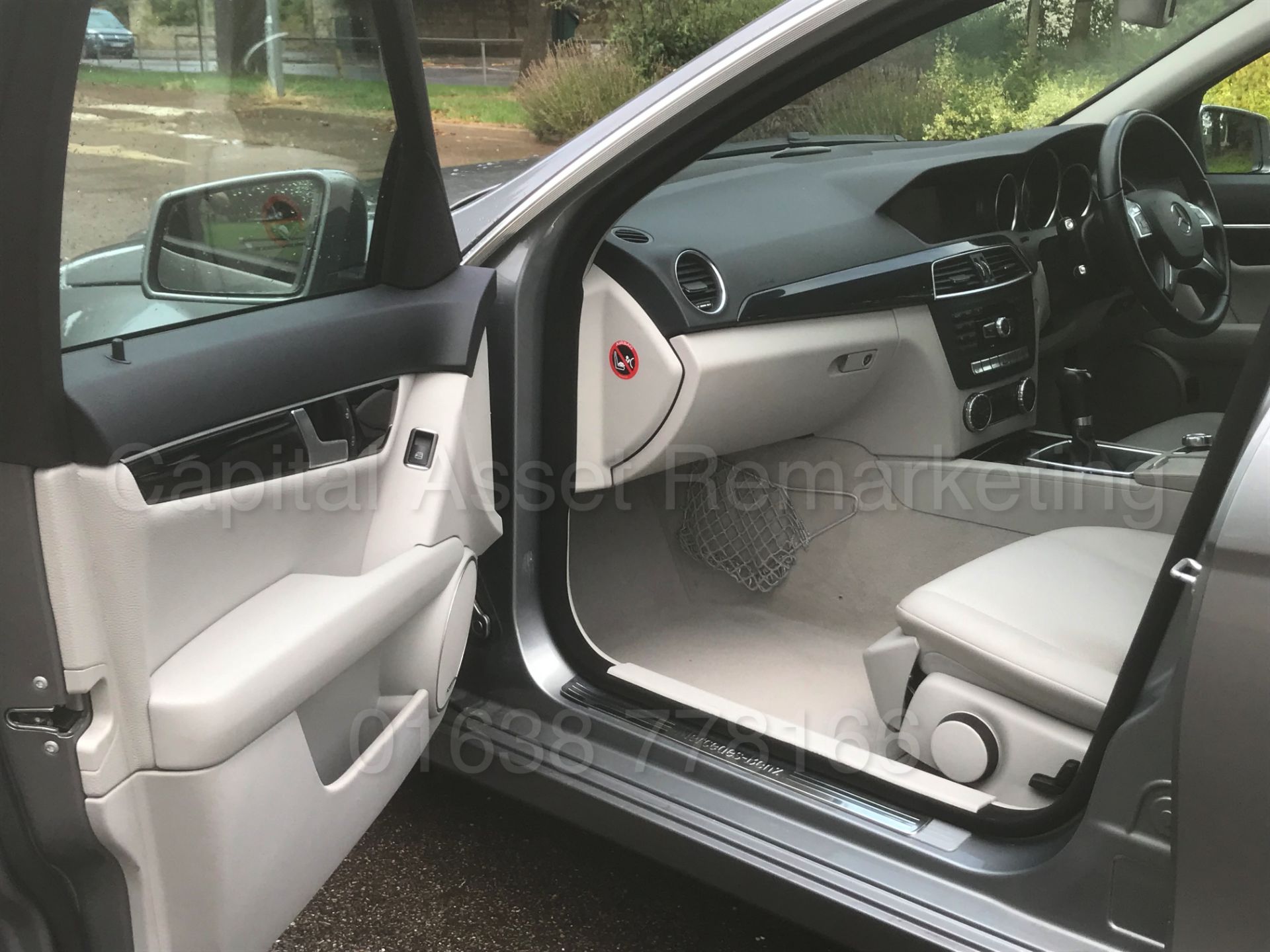 (On Sale) MERCEDES-BENZ C220 CDI *EXECUTIVE* 5 DOOR ESTATE (2013) 'STOP/START - 170 BHP - LEATHER' - Bild 19 aus 46