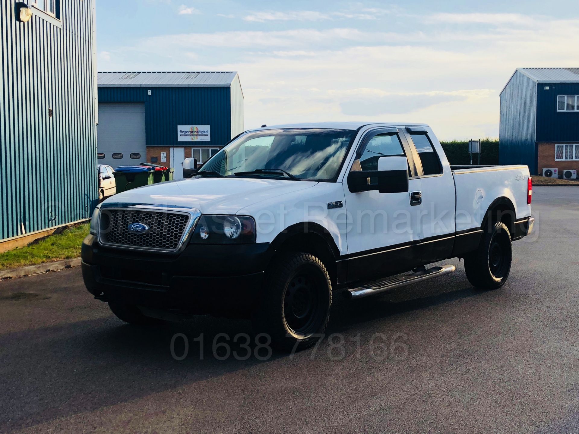 (On Sale) FORD F-150 5.4 TRITON V8 XLT EDITION KING-CAB 2008 YEAR**4X4**AUTOMATIC - Image 6 of 27