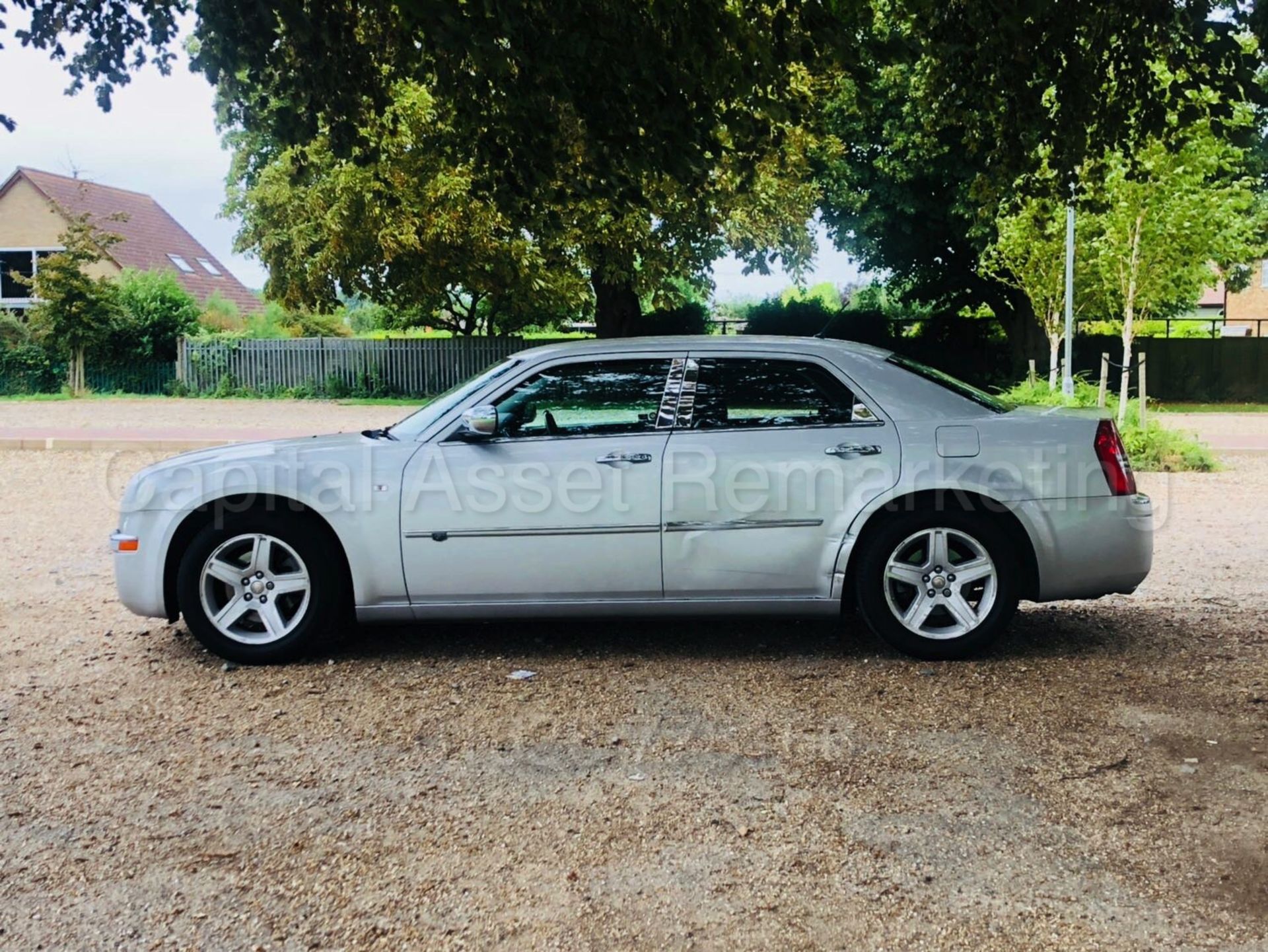 CHRYSLER 300-C *LUXURY EDITION* (2009 MODEL) '3.0 D - 218 BHP - AUTO' *LEATHER - SAT NAV* (NO VAT) - Bild 31 aus 198