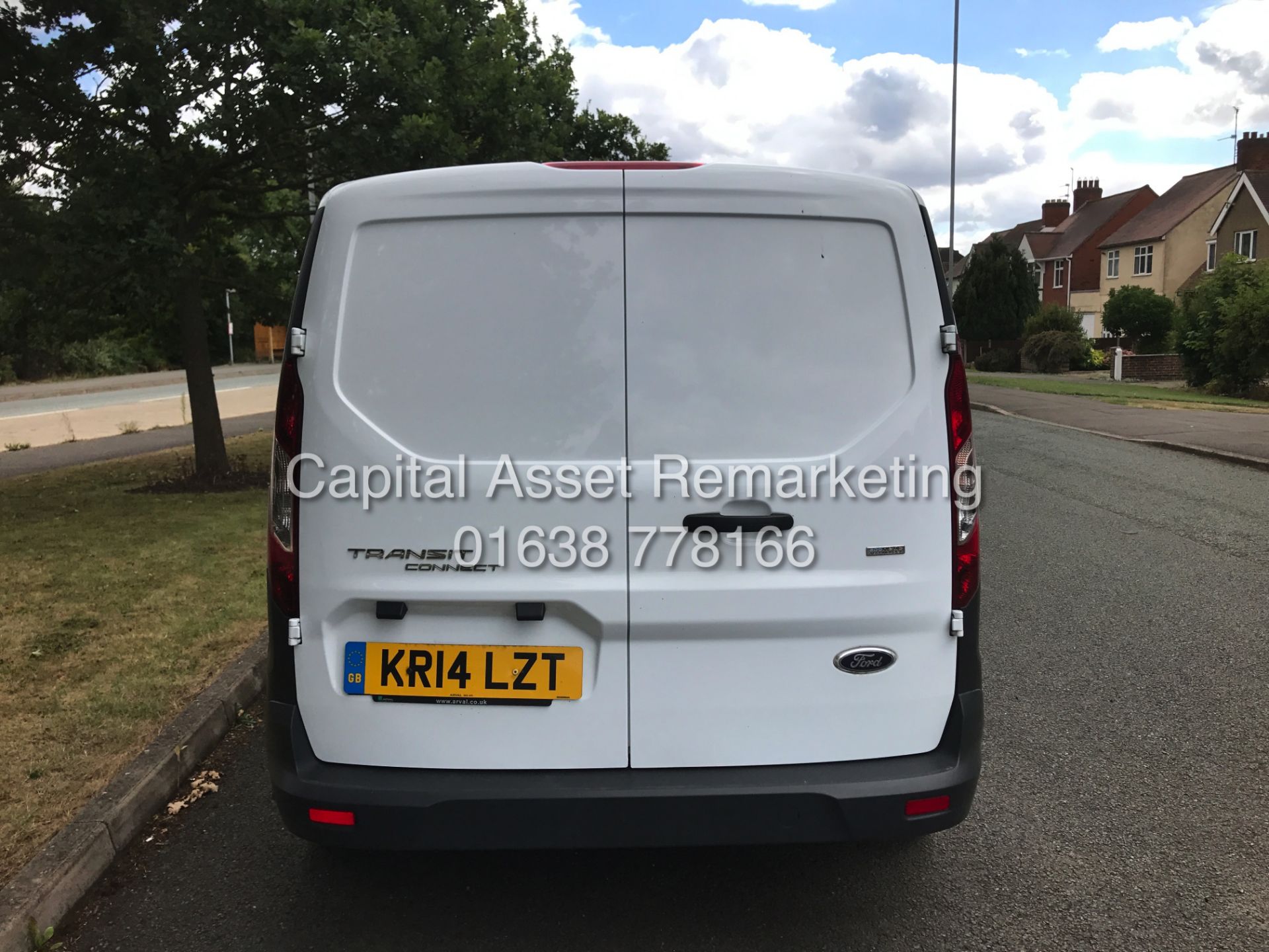 (ON SALE) FORD TRANSIT CONNECT 1.6TDCI L1 "200" 1 OWNER (14 REG - NEW SHAPE) ONLY 76K MILES - SLD - Bild 5 aus 14