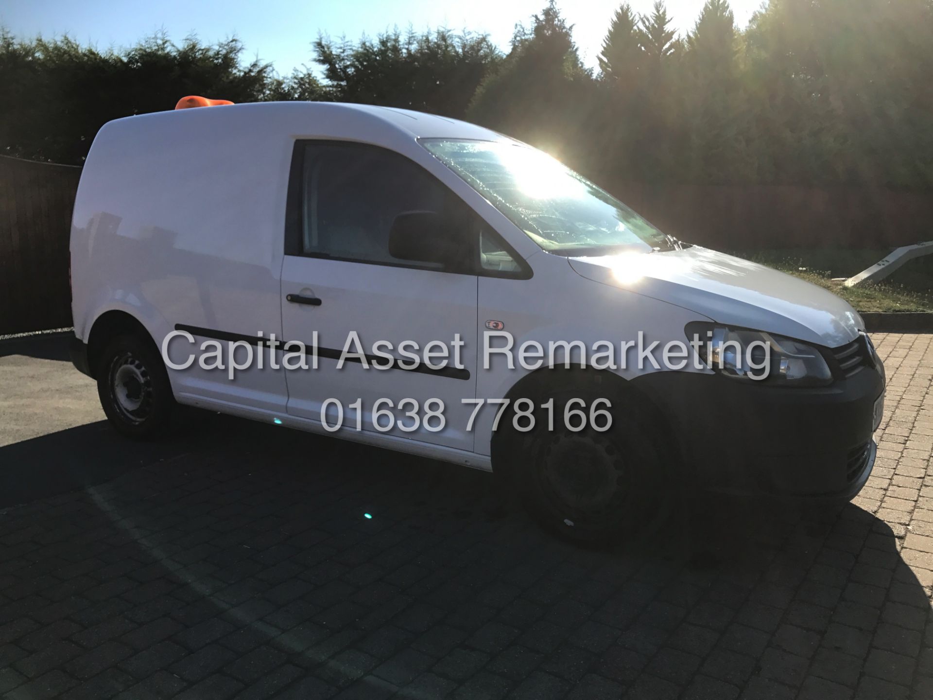 (ON SALE) VOLKSWAGEN CADDY C20 1.6TDI (102) 2013 MODEL- 1 OWNER - NEW SHAPE - SERVICE HISTORY - LOOK - Image 2 of 8