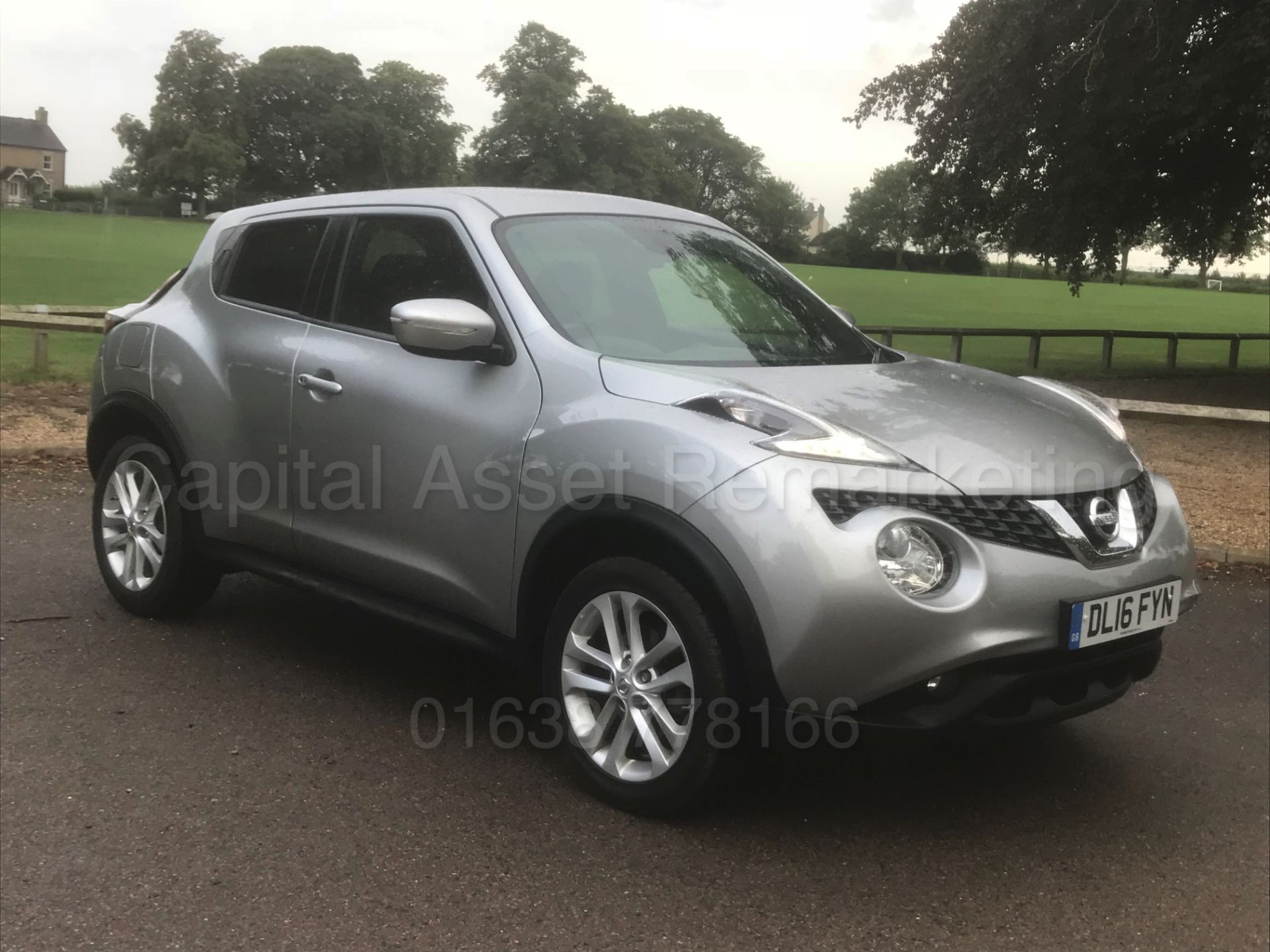 NISSAN JUKE *N-CONNECTA* 5 DOOR (2016) '1.5 DCI - 6 SPEED' **AIR CON - SAT NAV** (1 OWNER - FSH)