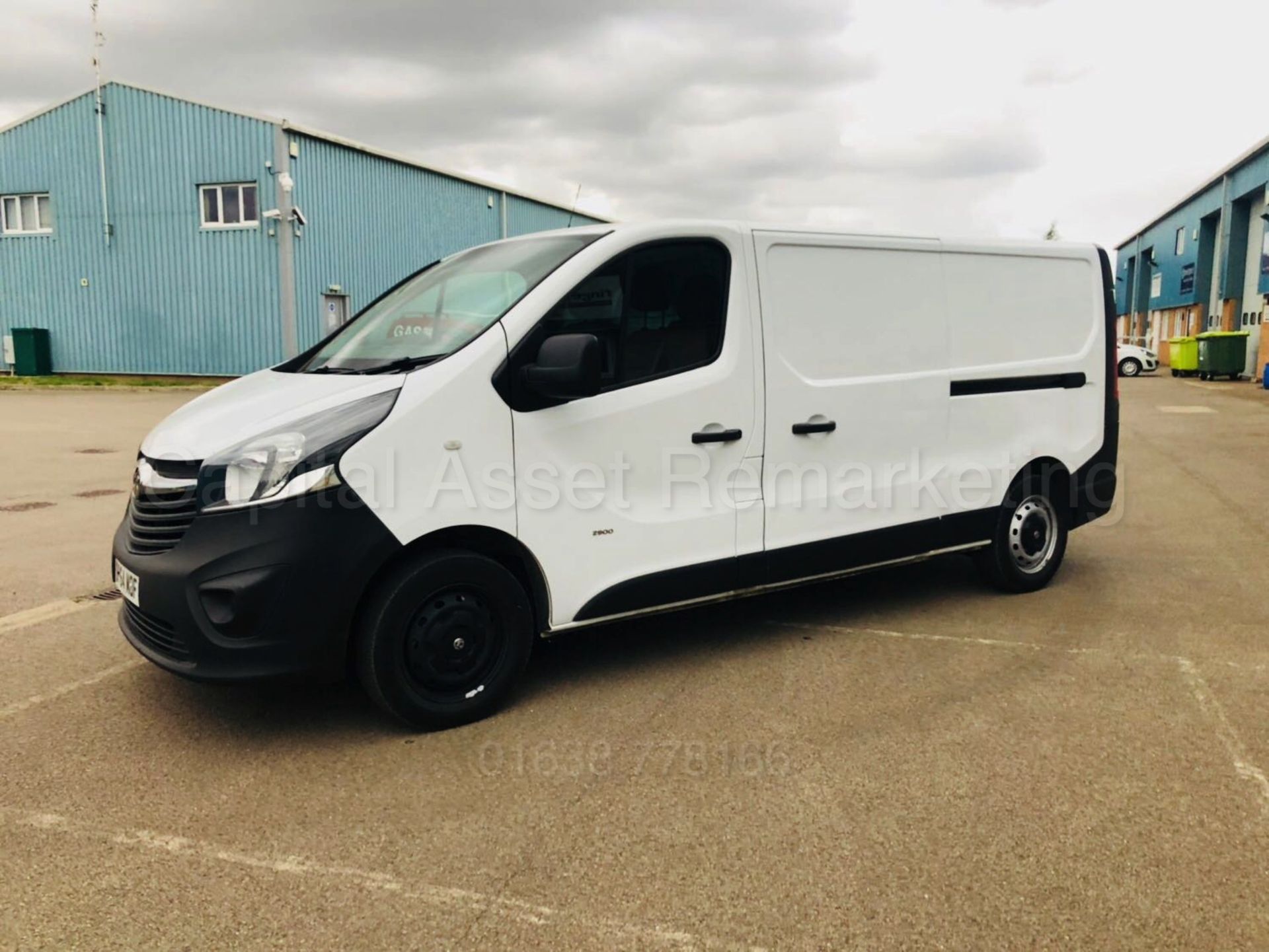 VAUXHALL VIVARO 2900 *LCV - PANEL VAN* (2015 MODEL) '1.6 CDTI - 115 BHP - 6 SPEED' - Image 4 of 27