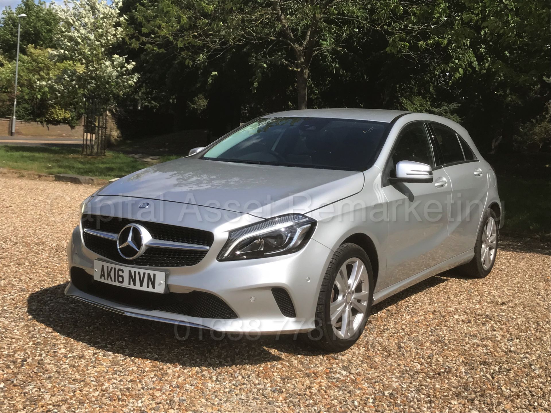 MERCEDES-BENZ A180D *SPORT PREMIUM* HATCHBACK (2016) 'AUTO - LEATHER - SAT NAV' *HUGE SPEC* - Image 5 of 48