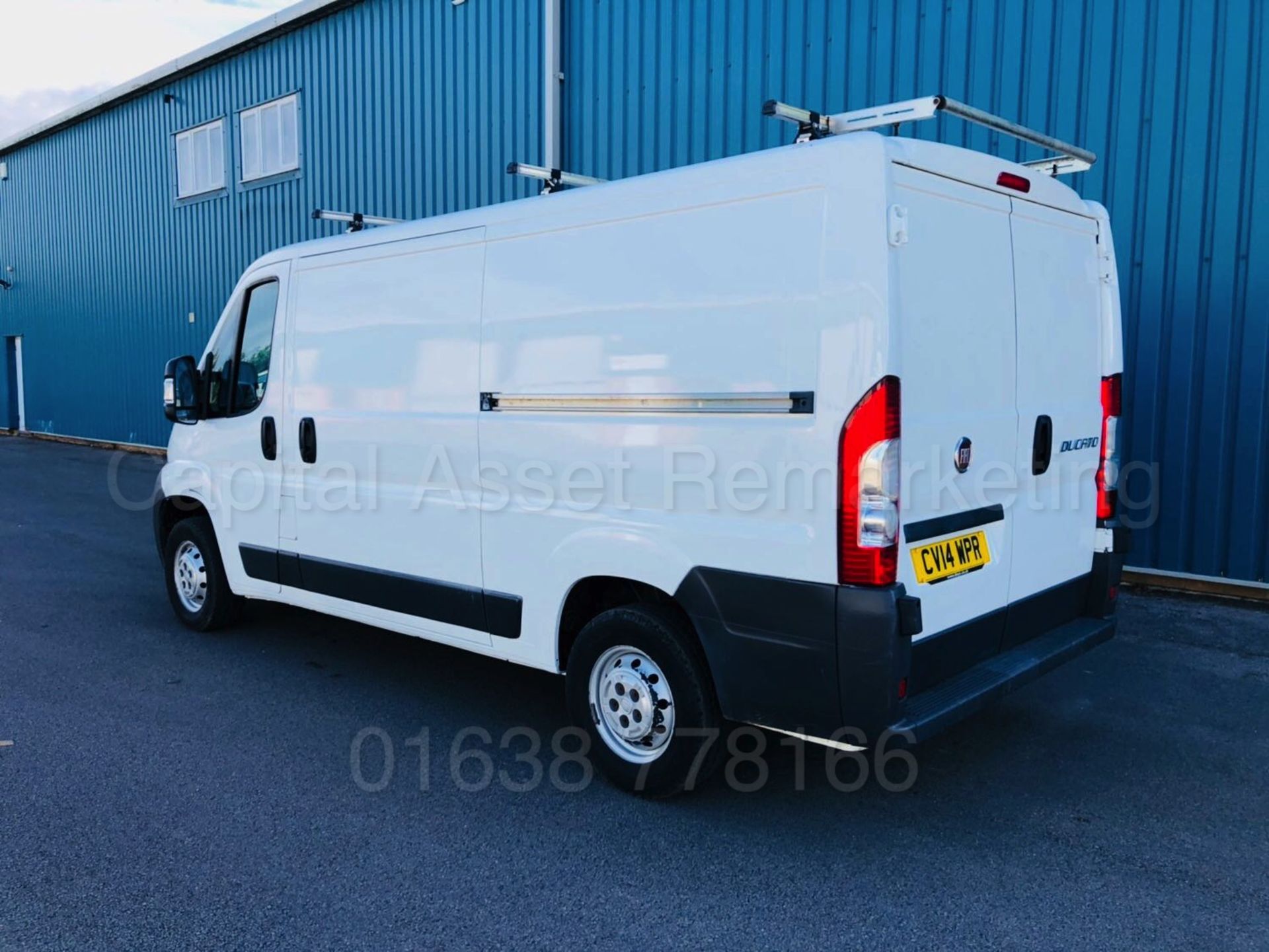 FIAT DUCATO 35 *PANEL VAN* (2014) '2.3 DIESEL - 130 BHP - 6 SPEED' **LOW MILES** - Image 3 of 25