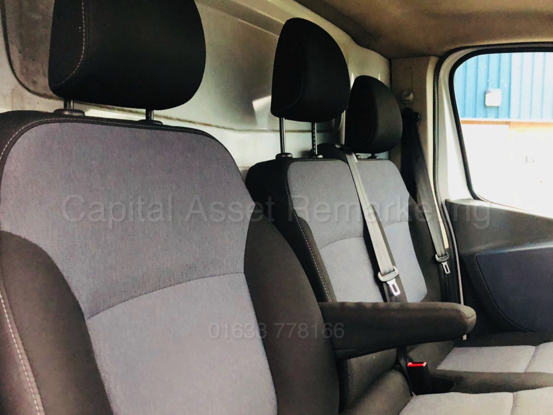 VAUXHALL VIVARO 2900 *LCV - PANEL VAN* (2015 MODEL) '1.6 CDTI - 115 BHP - 6 SPEED' - Image 24 of 27