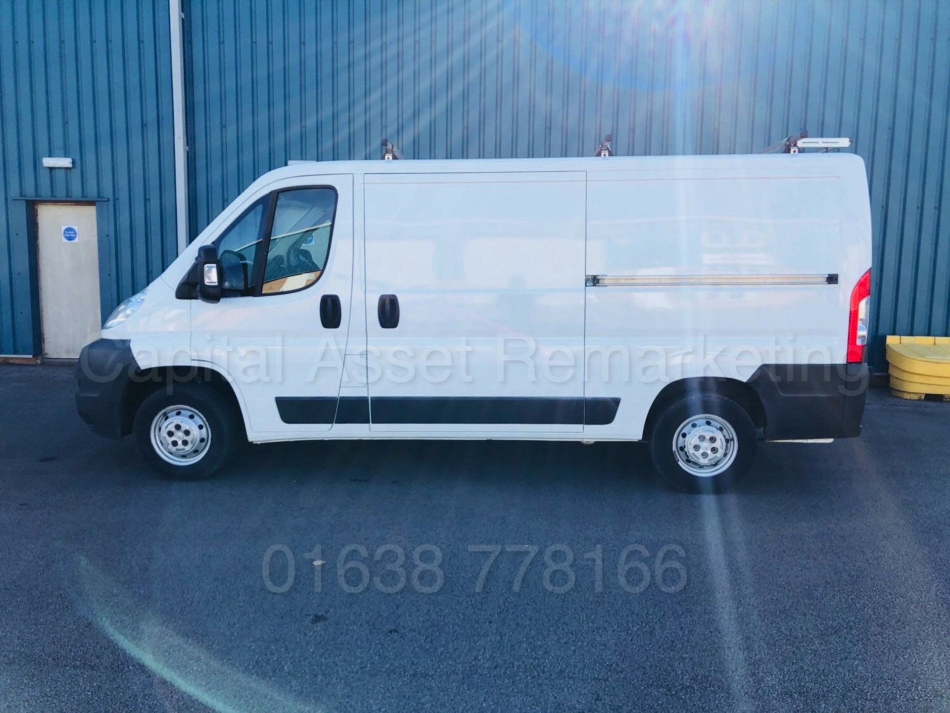 FIAT DUCATO 35 *PANEL VAN* (2014) '2.3 DIESEL - 130 BHP - 6 SPEED' **LOW MILES** - Image 2 of 25