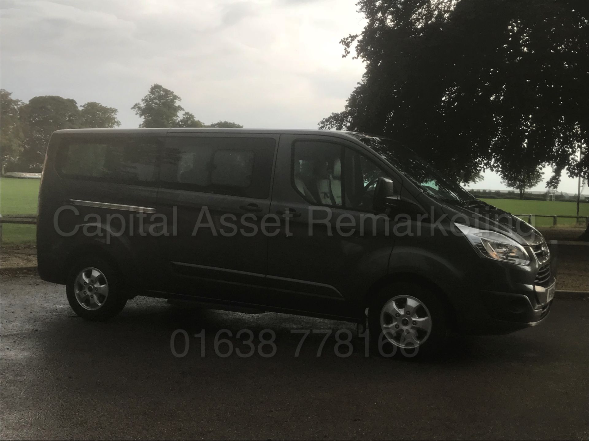 FORD TRANSIT 'TOURNEO' *TITANIUM* (2018) *9 SEATER MPV* '2.0 TDCI - 6 SPEED' *LOW MILES* (NO VAT) - Image 9 of 62