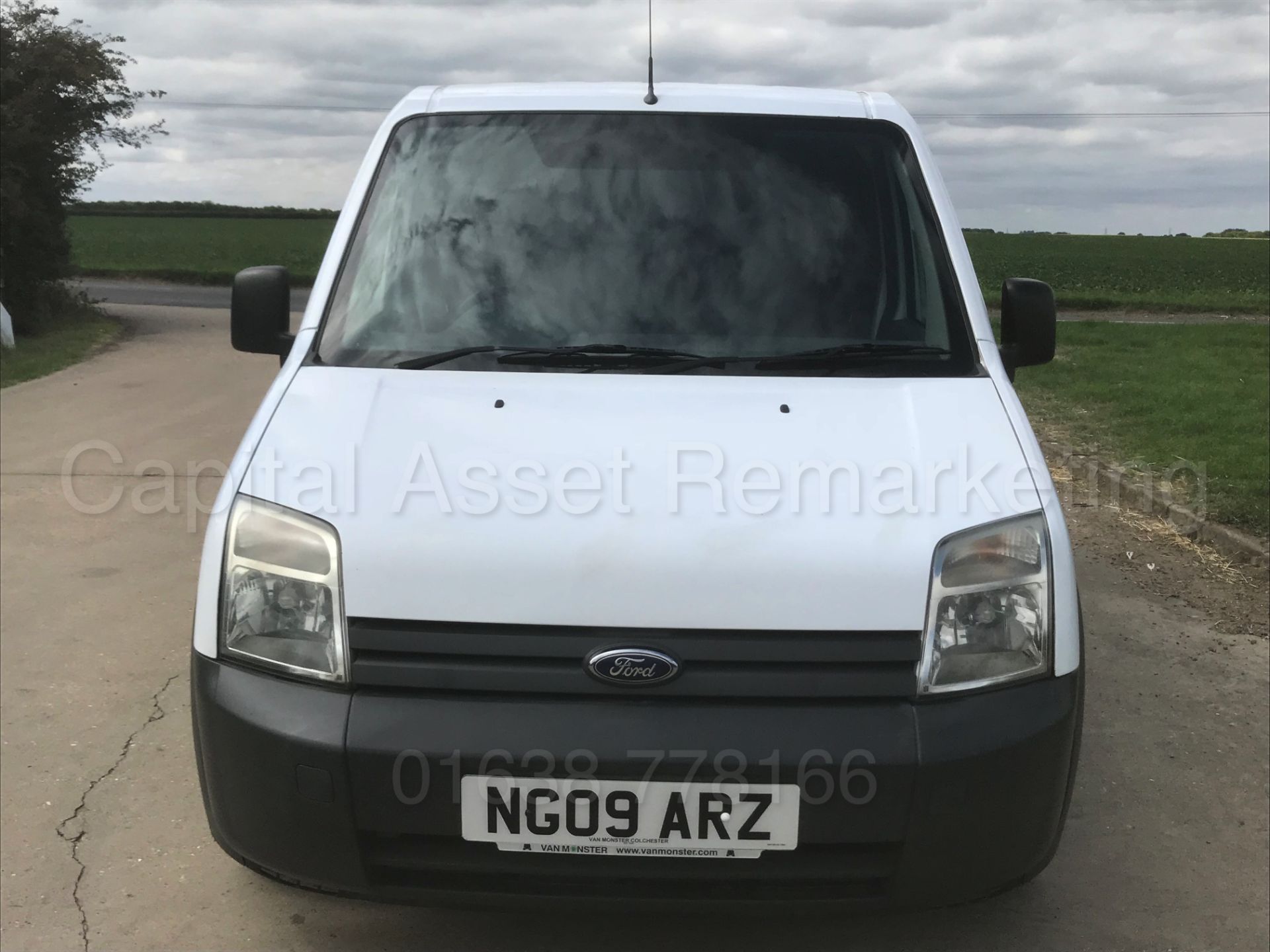 FORD TRANSIT CONNECT T200 L75 *LCV - PANEL VAN* (2009) '1.8 TDCI - 75 BHP - 5 SPEED' (NO VAT) - Image 10 of 21