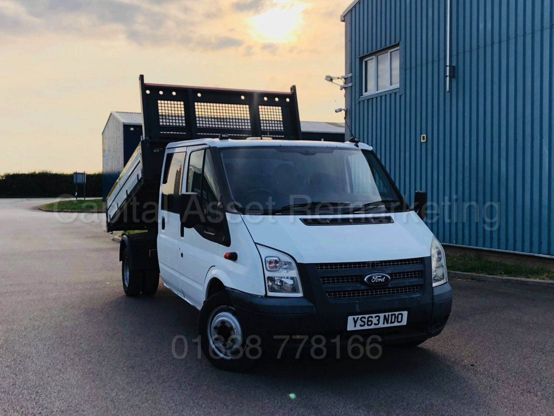 FORD TRANSIT 125 T350 'DOUBLE CAB - TIPPER' (2014) '2.1 TDCI - 125 BHP - 6 SPEED' *LOW MILES* - Image 2 of 34