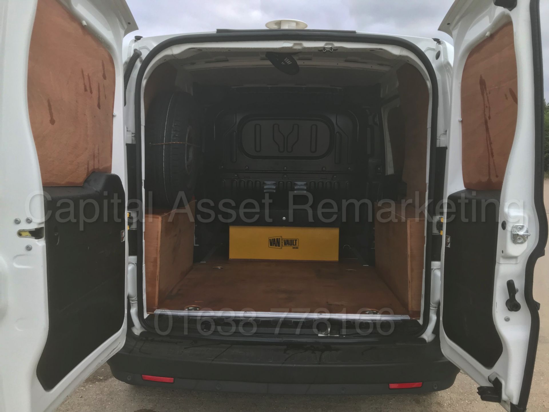 (On Sale) VAUXHALL COMBO 2000 *LCV - PANEL VAN* (2014) '1.6 CDTI - 105 BHP - STOP/START - 6 SPEED' - Image 19 of 30