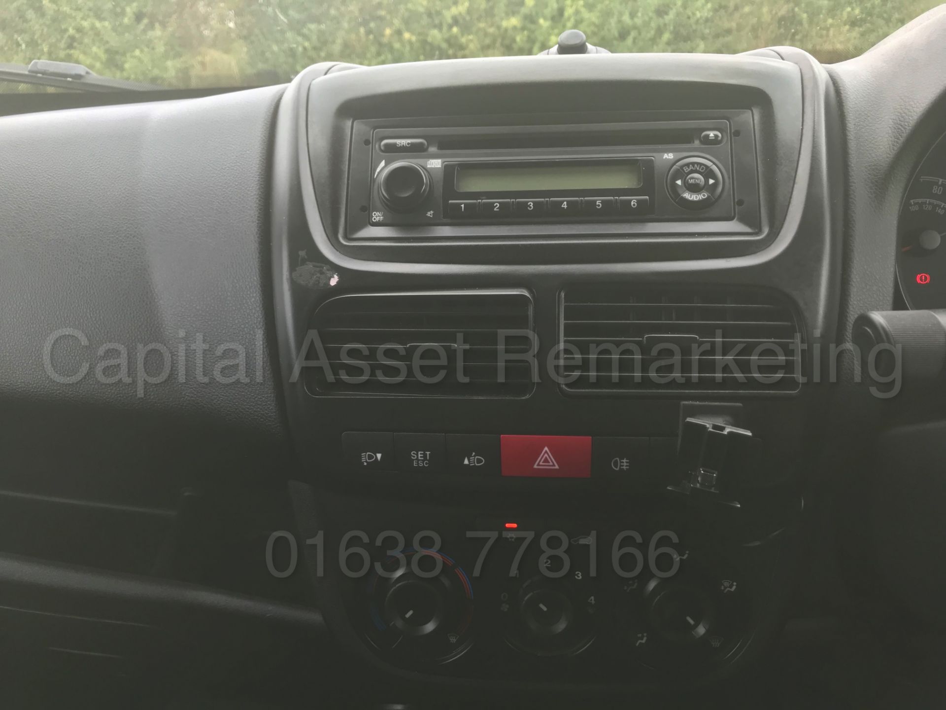 (On Sale) VAUXHALL COMBO 2000 *LCV - PANEL VAN* (2014) '1.6 CDTI - 105 BHP - STOP/START - 6 SPEED' - Image 27 of 30