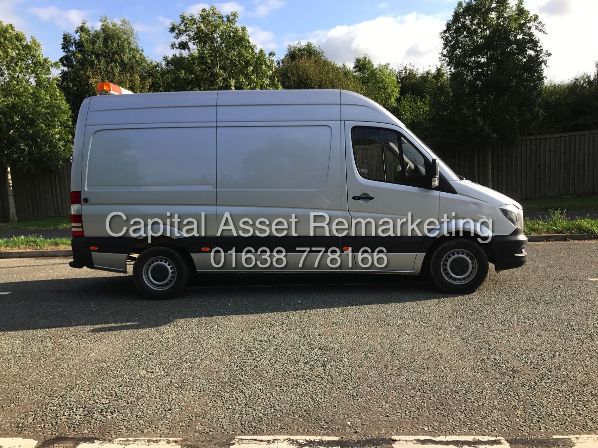 MERCEDES SPRINTER 316CDI - MEDIUM WHEEL BASE HIGH ROOF- 2014 REG - 1 OWNER - NEW SHAPE - AIR CON!!! - Image 6 of 17