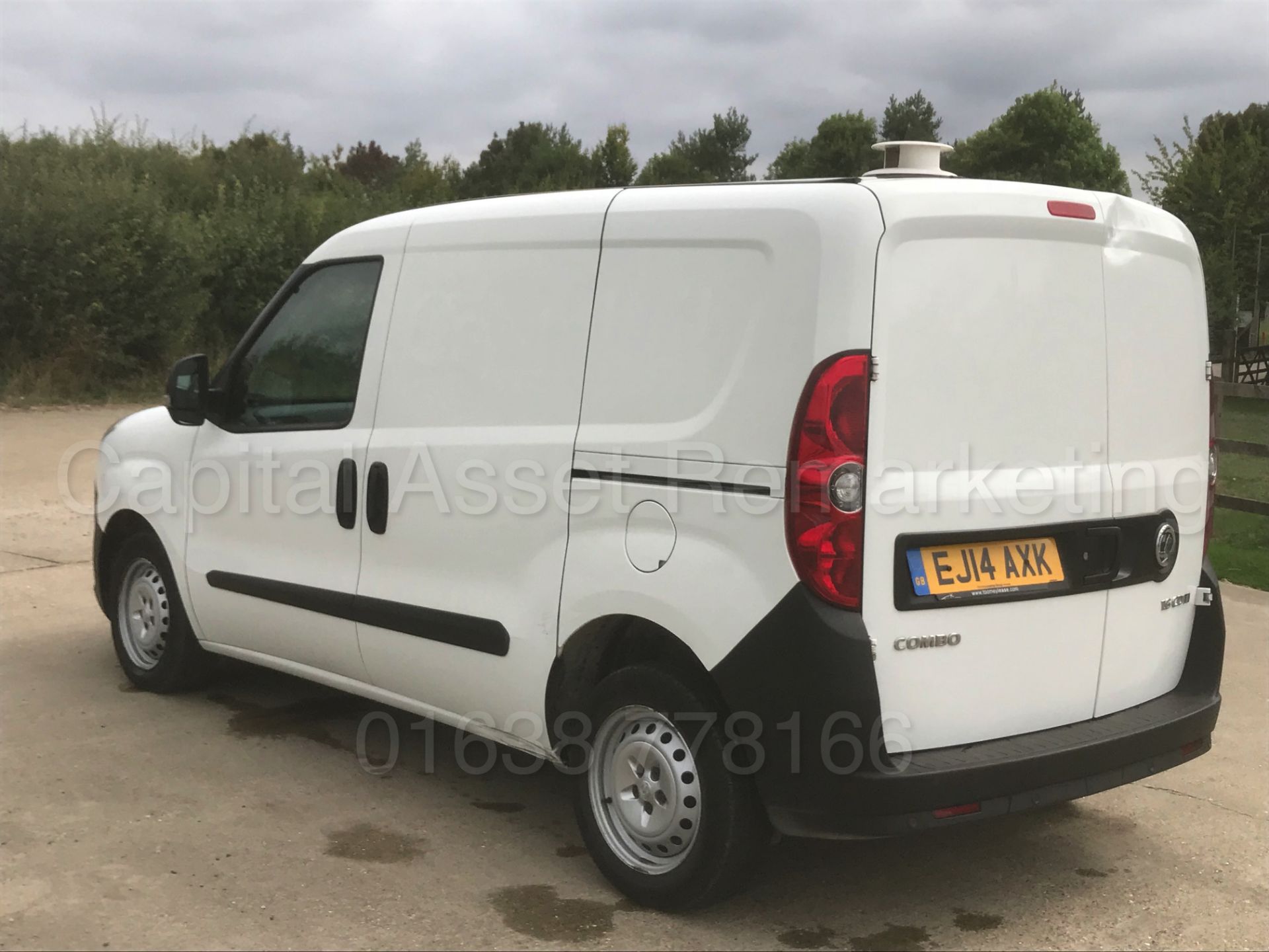 (On Sale) VAUXHALL COMBO 2000 *LCV - PANEL VAN* (2014) '1.6 CDTI - 105 BHP - STOP/START - 6 SPEED' - Image 7 of 30