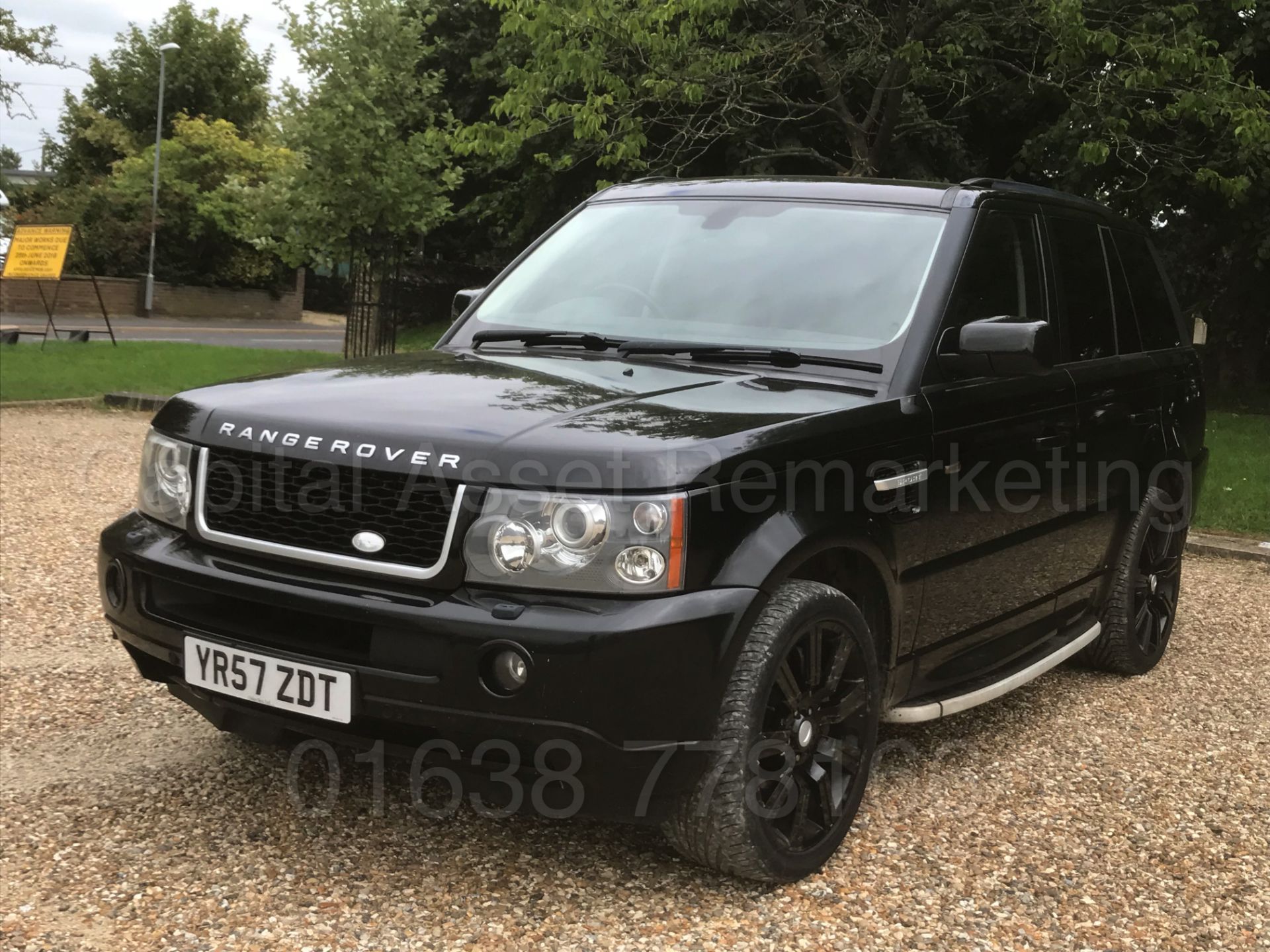 (On Sale) RANGE ROVER SPORT (2008 MODEL) 'TDV8 - 272 BHP -AUTO' *LEATHER - SAT NAV* (MASSIVE SPEC) - Image 4 of 43