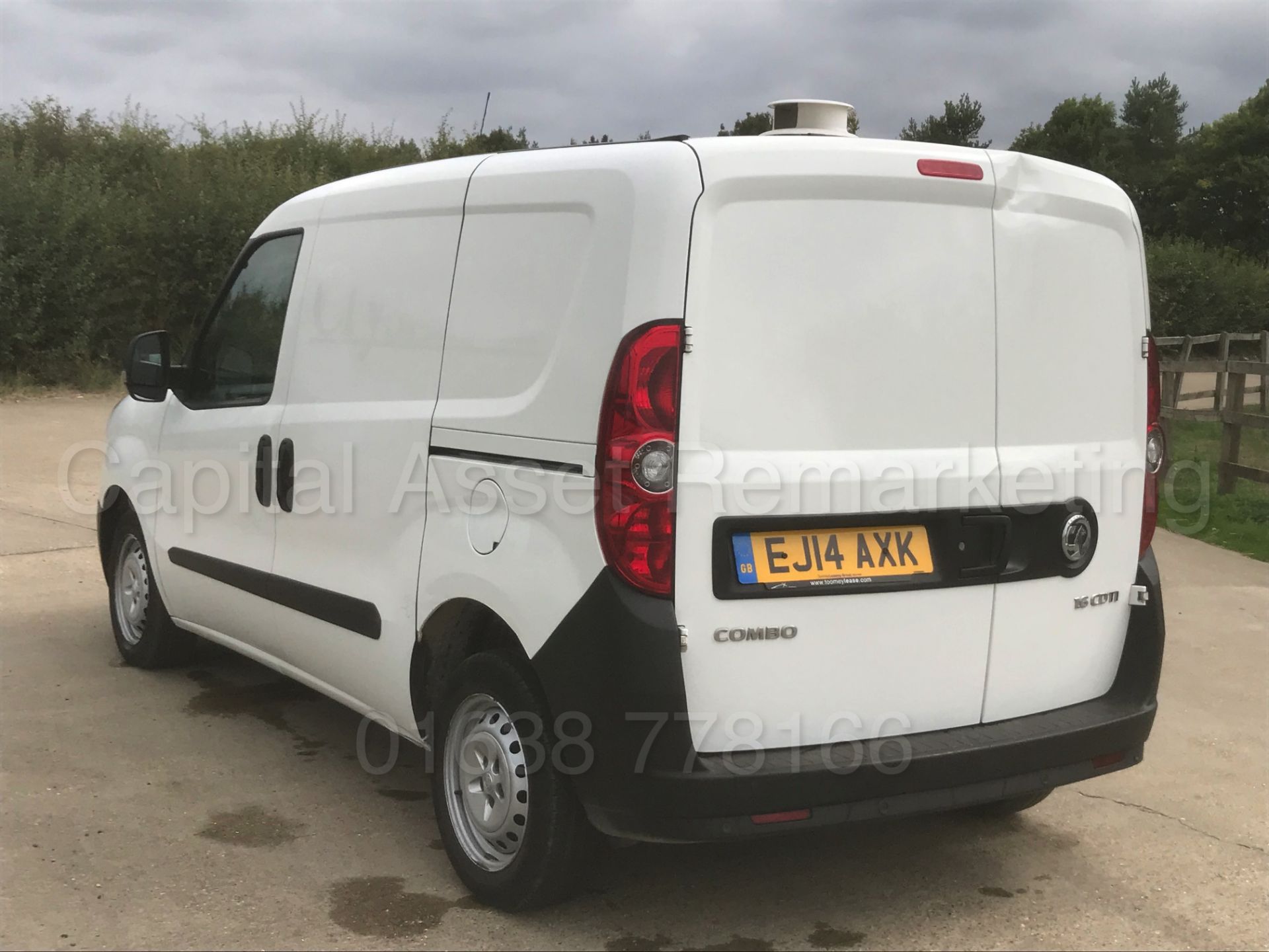 (On Sale) VAUXHALL COMBO 2000 *LCV - PANEL VAN* (2014) '1.6 CDTI - 105 BHP - STOP/START - 6 SPEED' - Image 8 of 30