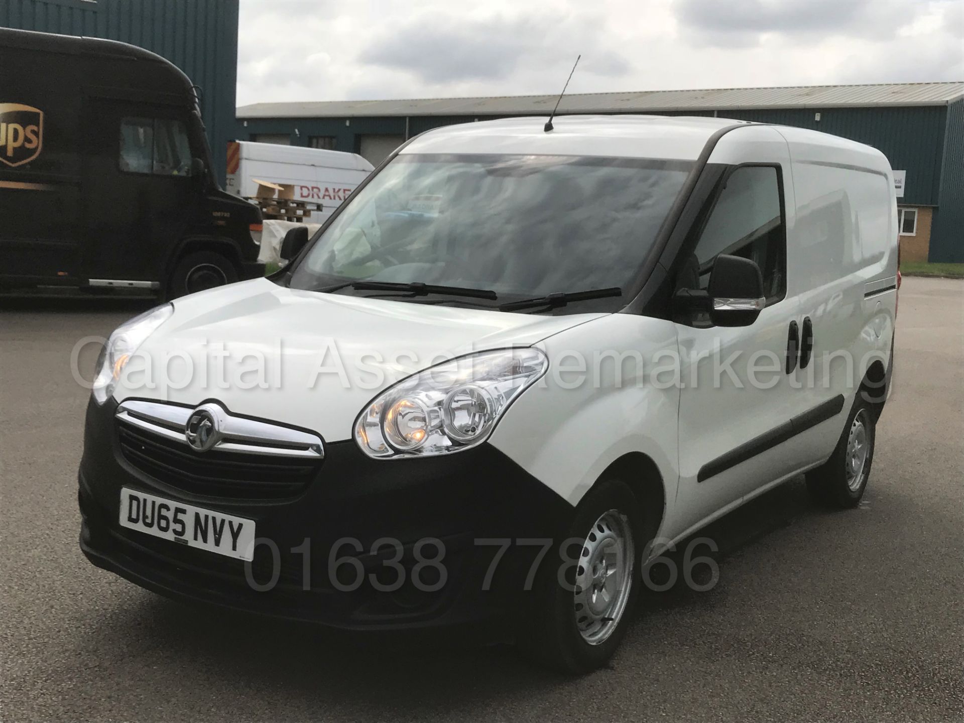 (On Sale) VAUXHALL COMBO 2000 *LCV - PANEL VAN* (2016 MODEL) 'CDTI - 90 BHP - 5 SPEED' **LOW MILES** - Image 2 of 32