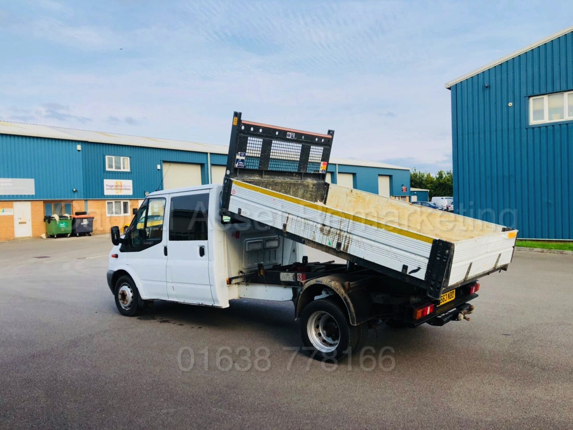 FORD TRANSIT 125 T350 'DOUBLE CAB - TIPPER' (2014) '2.1 TDCI - 125 BHP - 6 SPEED' *LOW MILES* - Image 10 of 34