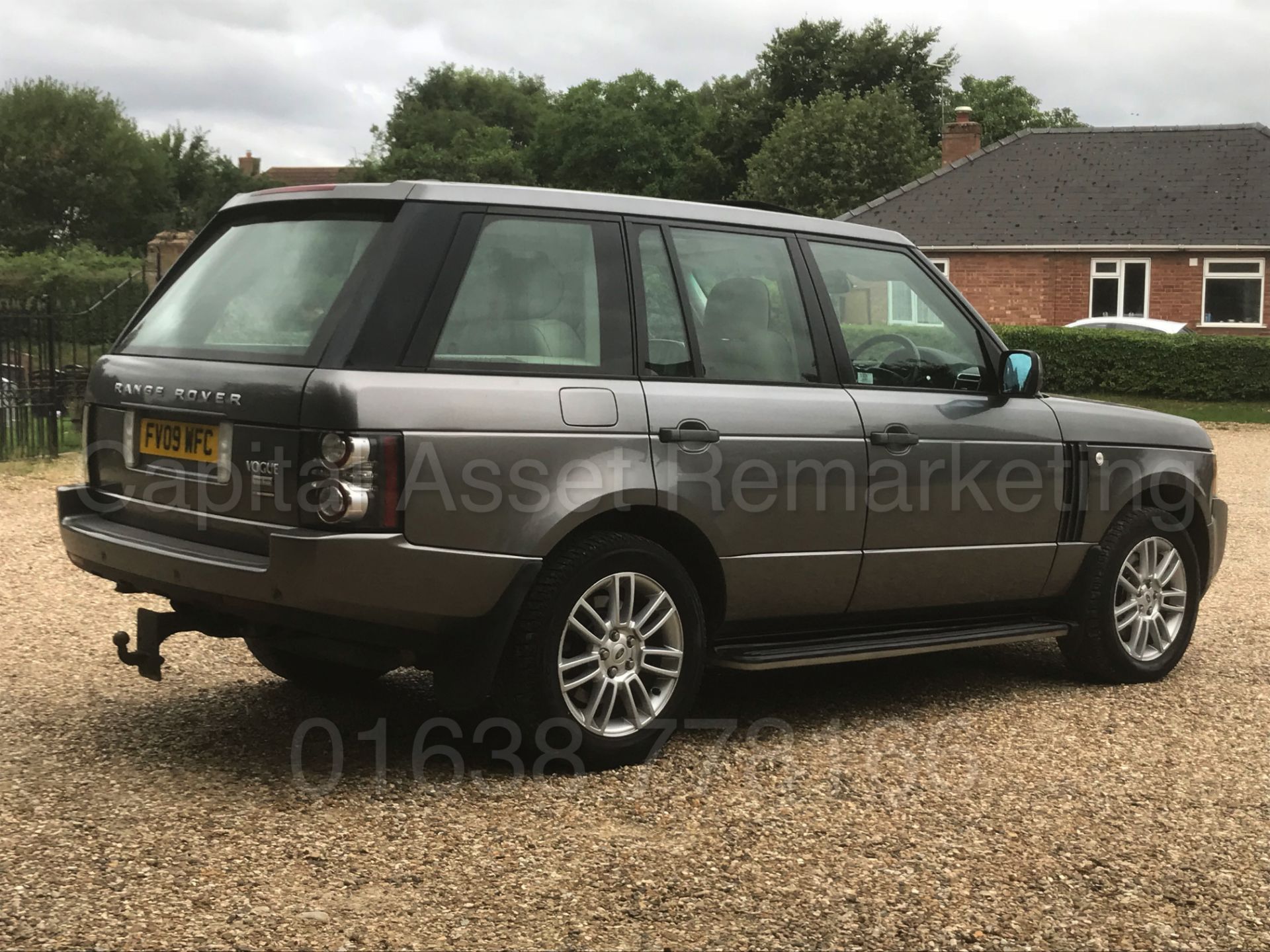 (On Sale) RANGE ROVER VOGUE (2009 - FACELIFT EDITION) '3.6 TDV8 -268 BHP - AUTO' *TOP SPEC* (NO VAT) - Image 8 of 49