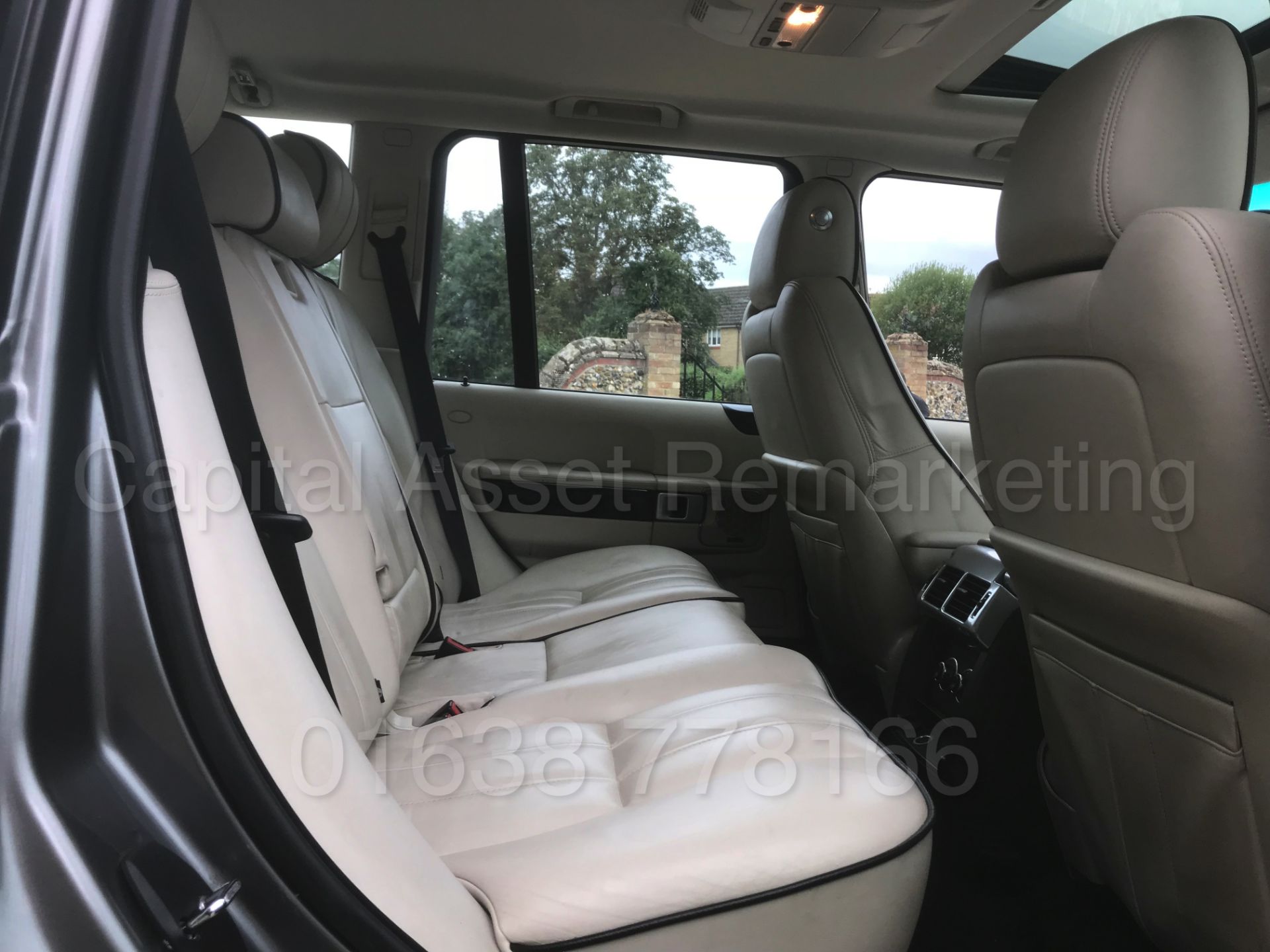 (On Sale) RANGE ROVER VOGUE (2009 - FACELIFT EDITION) '3.6 TDV8 -268 BHP - AUTO' *TOP SPEC* (NO VAT) - Image 34 of 49