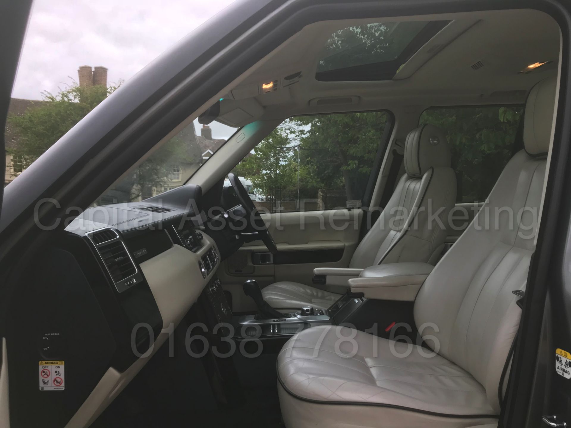 (On Sale) RANGE ROVER VOGUE (2009 - FACELIFT EDITION) '3.6 TDV8 -268 BHP - AUTO' *TOP SPEC* (NO VAT) - Image 27 of 49