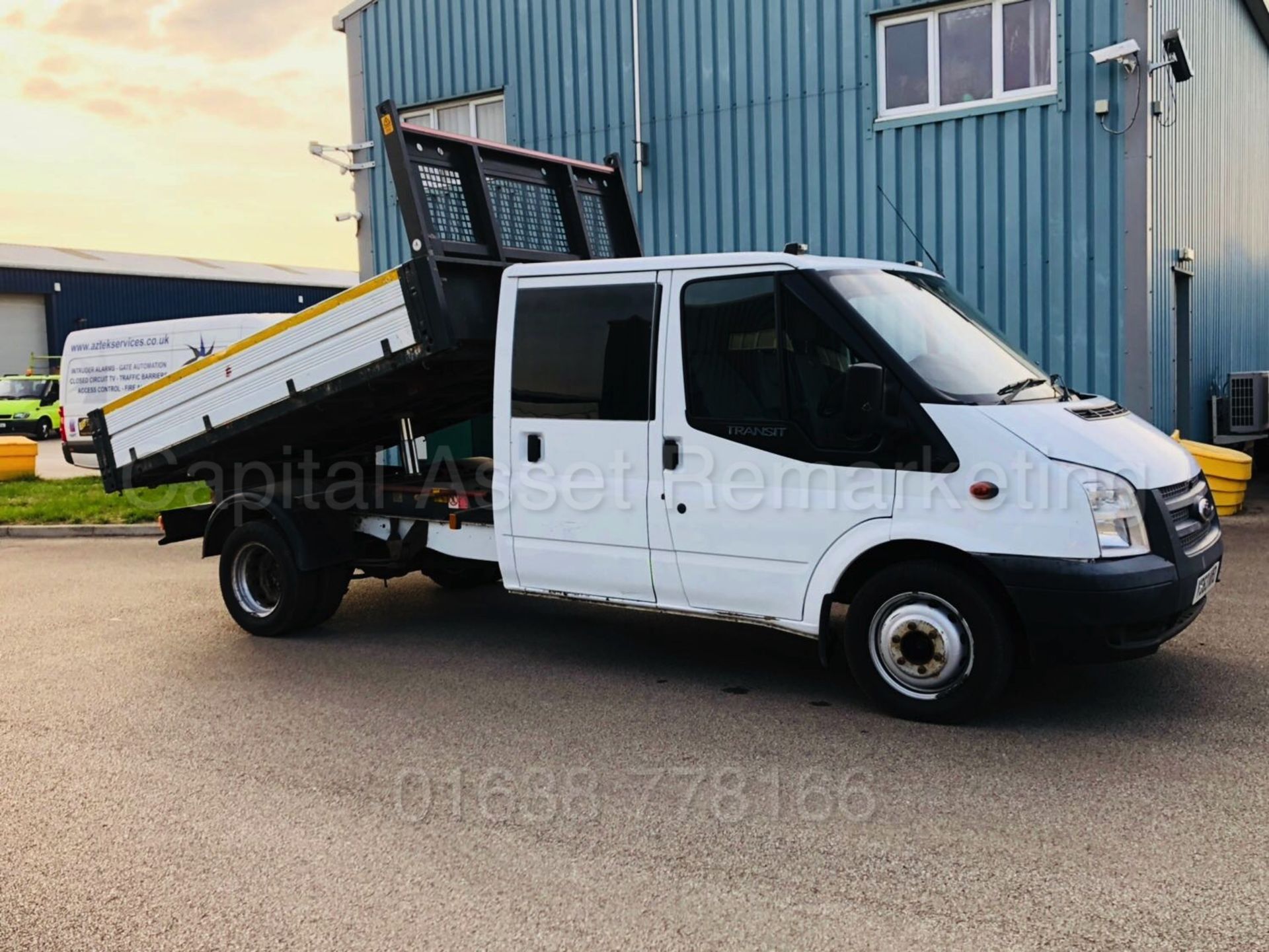 FORD TRANSIT 125 T350 'DOUBLE CAB - TIPPER' (2014) '2.1 TDCI - 125 BHP - 6 SPEED' *LOW MILES* - Image 18 of 34