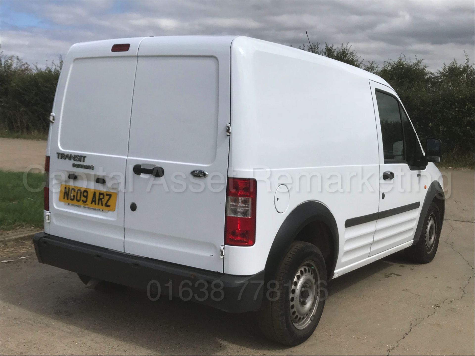 FORD TRANSIT CONNECT T200 L75 *LCV - PANEL VAN* (2009) '1.8 TDCI - 75 BHP - 5 SPEED' (NO VAT) - Image 6 of 21