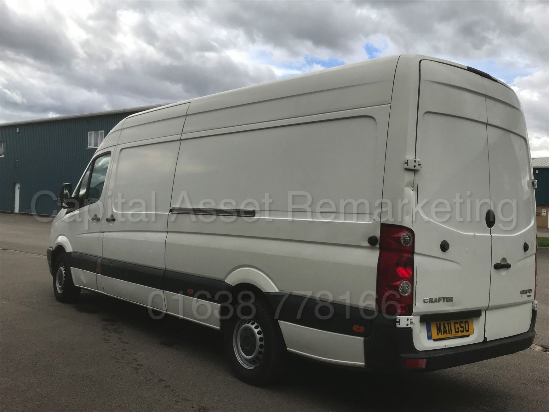 VOLKSWAGEN CRAFTER CR35 *LWB HI-ROOF / PANEL VAN* (2011) '2.5 TDI - 109 BHP - 6 SPEED' - Image 7 of 23