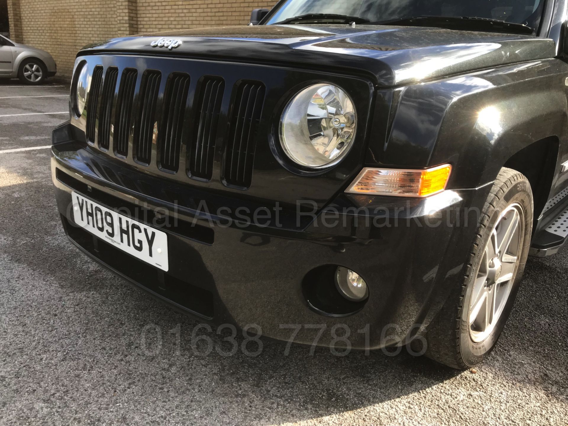 (On Sale) JEEP PATRIOT *LIMITED CRD* (2009) '2.0 DIESEL - 138 BHP - 6 SPEED' **AIR CON - SAT NAV** - Image 13 of 31