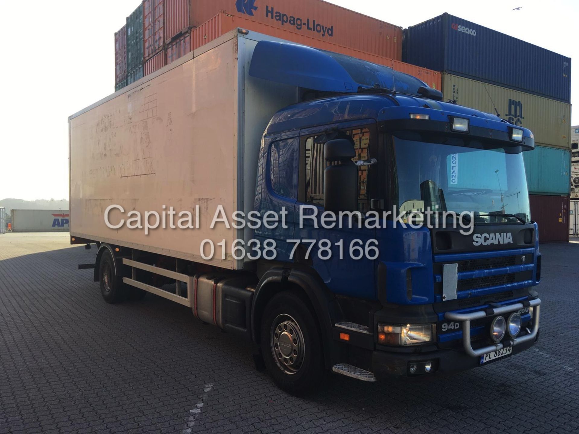 SCANIA P94D "260BHP" SLEEPER CAB (1999 YEAR) LEFT HAND DRIVE / LHD - 24FT 6" BOX BODY - SIDE ACCESS - Image 3 of 13