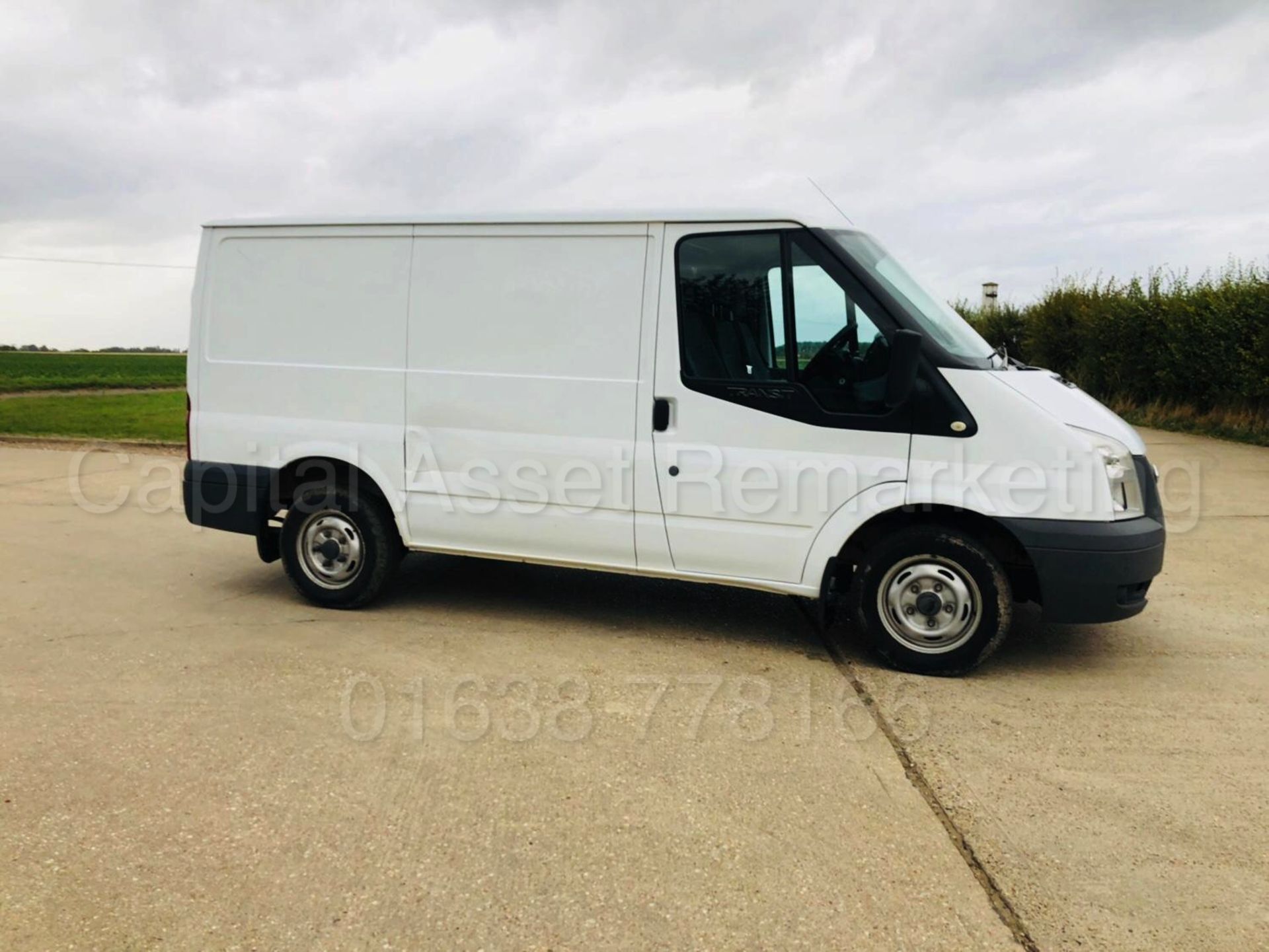 FORD TRANSIT 85 T280 FWD *SWB - PANEL VAN* (2010) '2.2 TDCI - 85 BHP - 5 SPEED' - Image 10 of 23