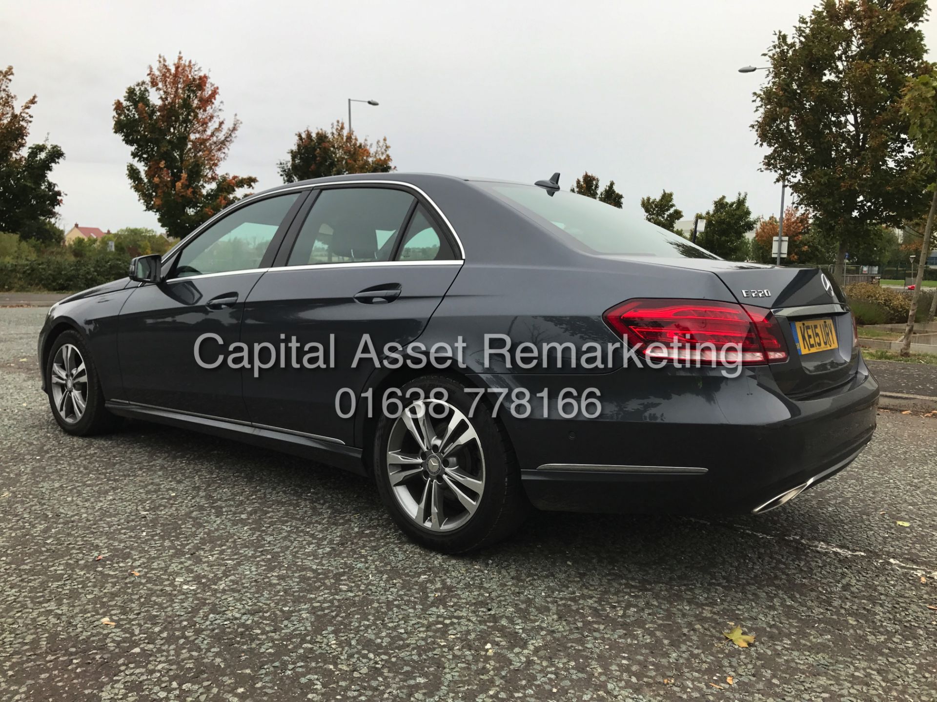 MERCEDES E220D 7G PADDEL SHIFT "SPECIAL EQUIPMENT" (15 REG) 1 OWNER - COMAND SAT NAV - FULL LEATHER - Image 4 of 25