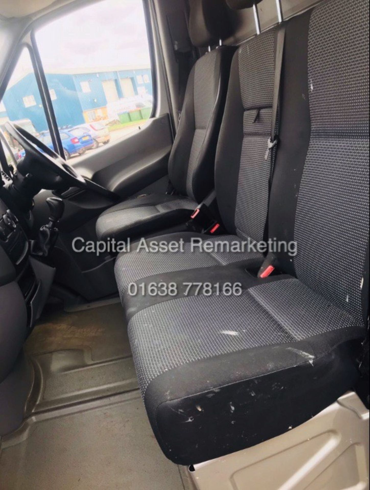 MERCEDES SPRINTER 313CDI "130BHP - 6 SPEED" MWB / HI TOP (2013 MODEL) AIR CON - ELEC PACK **LOOK** - Image 8 of 16