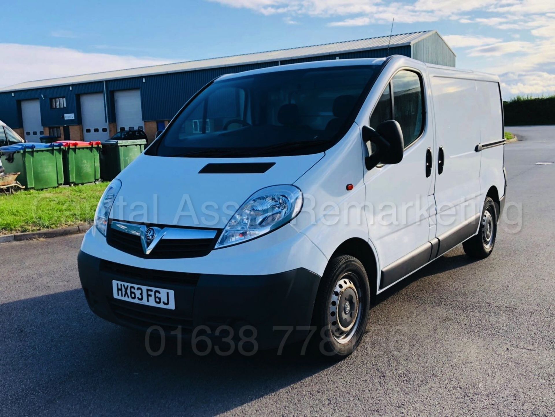 (On Sale) VAUXHALL VIVARO 2700 *SWB-PANEL VAN* (2014 MODEL) '2.0 CDTI *ECO-FLEX* - 90 BHP - 6 SPEED' - Image 3 of 24