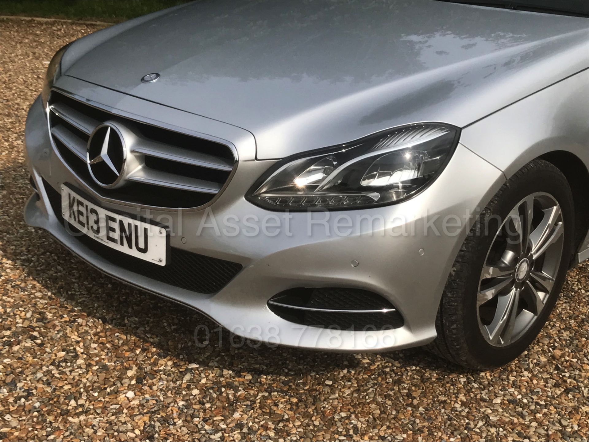 MERCEDES-BENZ E220 CDI *SALOON* (2013 - NEW MODEL) '7G TRONIC AUTO - LEATHER - SAT NAV' *HUGE SPEC* - Image 14 of 39