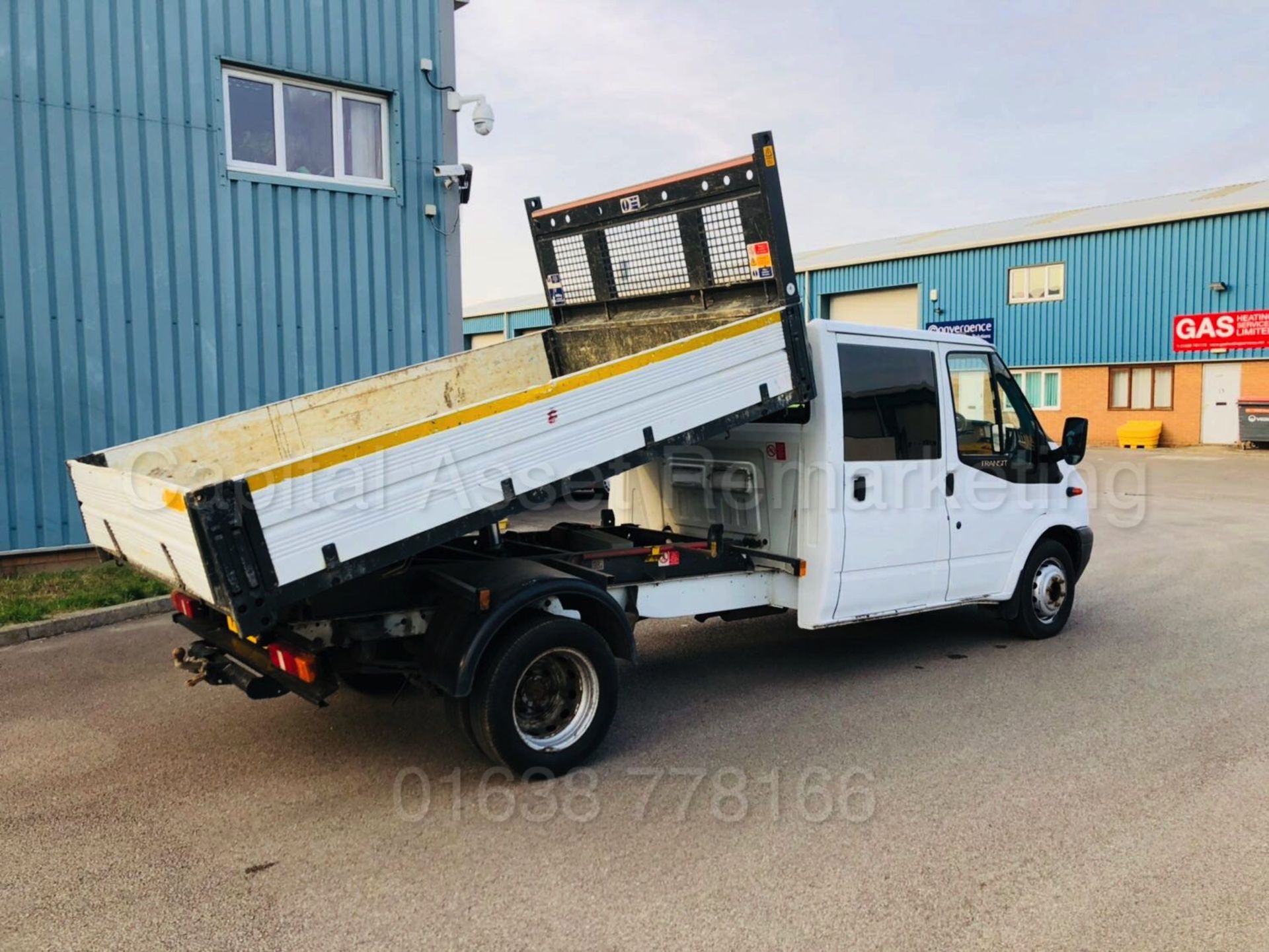 FORD TRANSIT 125 T350 'DOUBLE CAB - TIPPER' (2014) '2.1 TDCI - 125 BHP - 6 SPEED' *LOW MILES* - Image 15 of 34