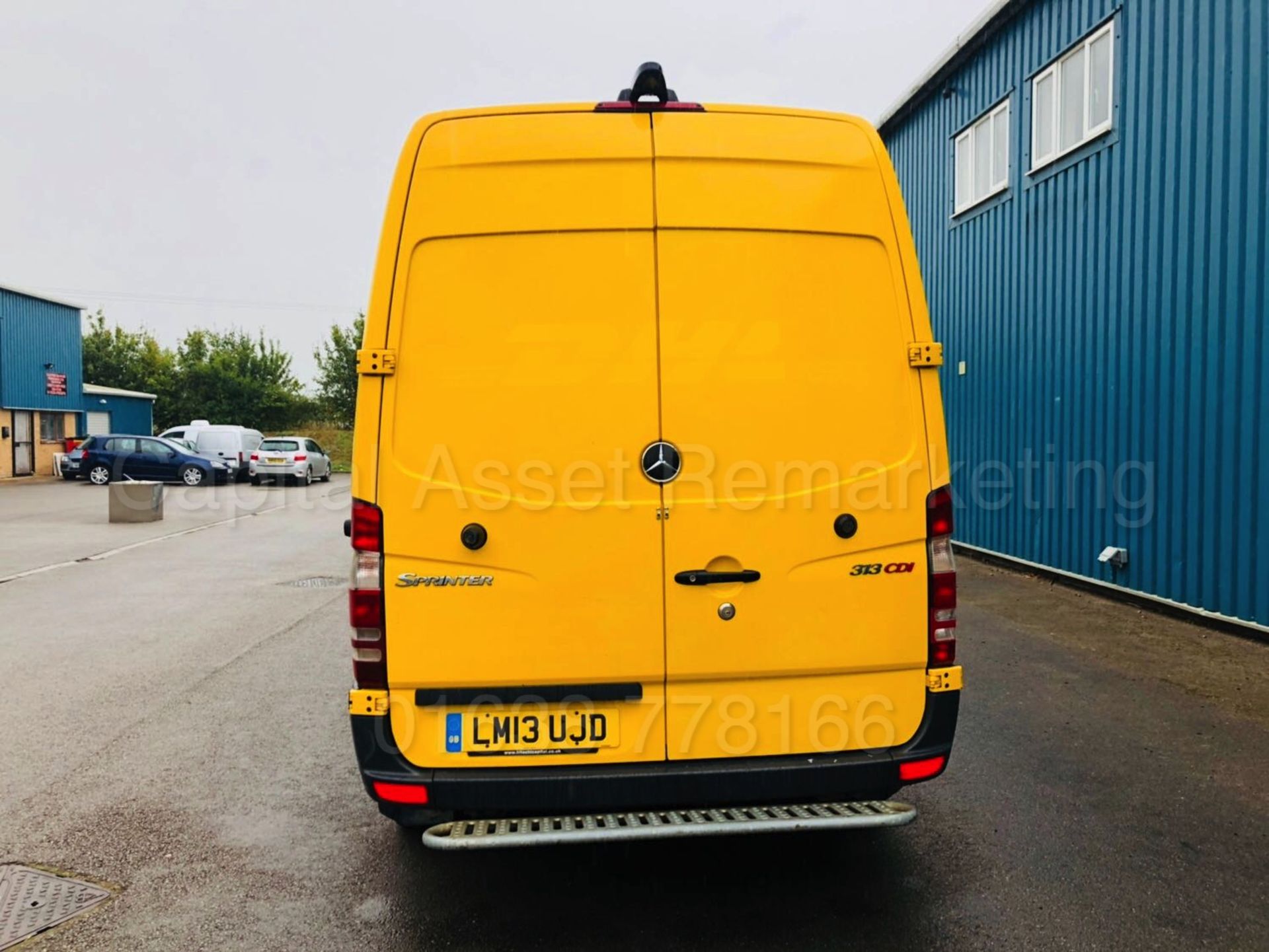 MERCEDES-BENZ SPRINTER 313 CDI *MWB HI-ROOF* (2013) '130 BHP - 6 SPEED' *AIR CON - CRUISE CONTROL* - Image 5 of 31