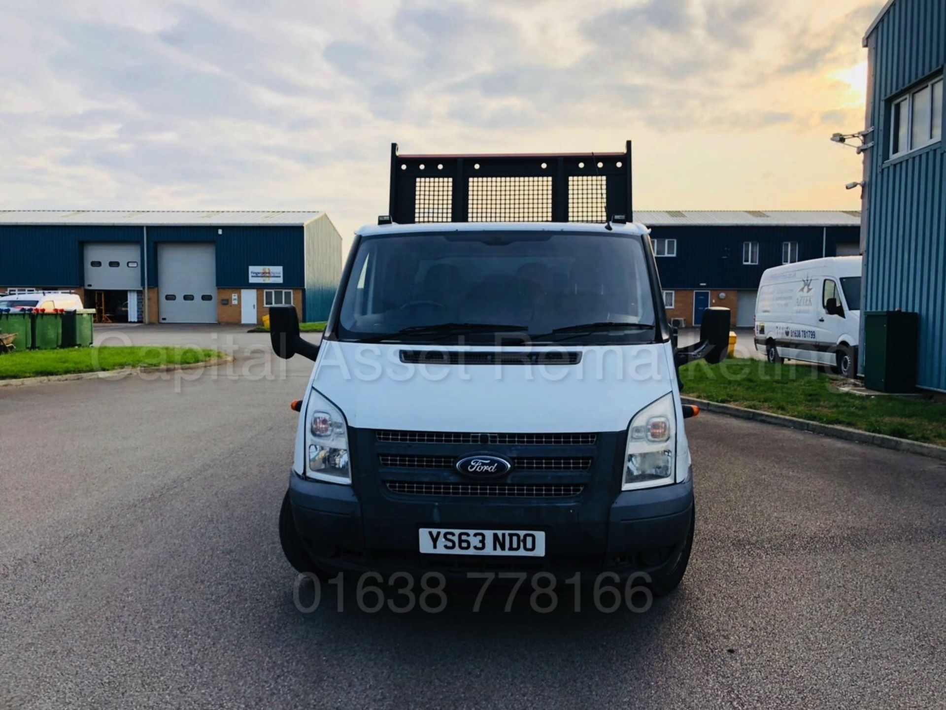 FORD TRANSIT 125 T350 'DOUBLE CAB - TIPPER' (2014) '2.1 TDCI - 125 BHP - 6 SPEED' *LOW MILES* - Image 5 of 34