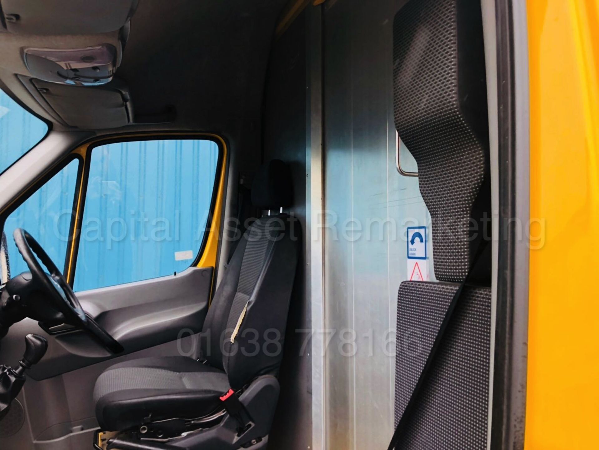 MERCEDES-BENZ SPRINTER 313 CDI *MWB HI-ROOF* (2013) '130 BHP - 6 SPEED' *AIR CON - CRUISE CONTROL* - Image 15 of 31