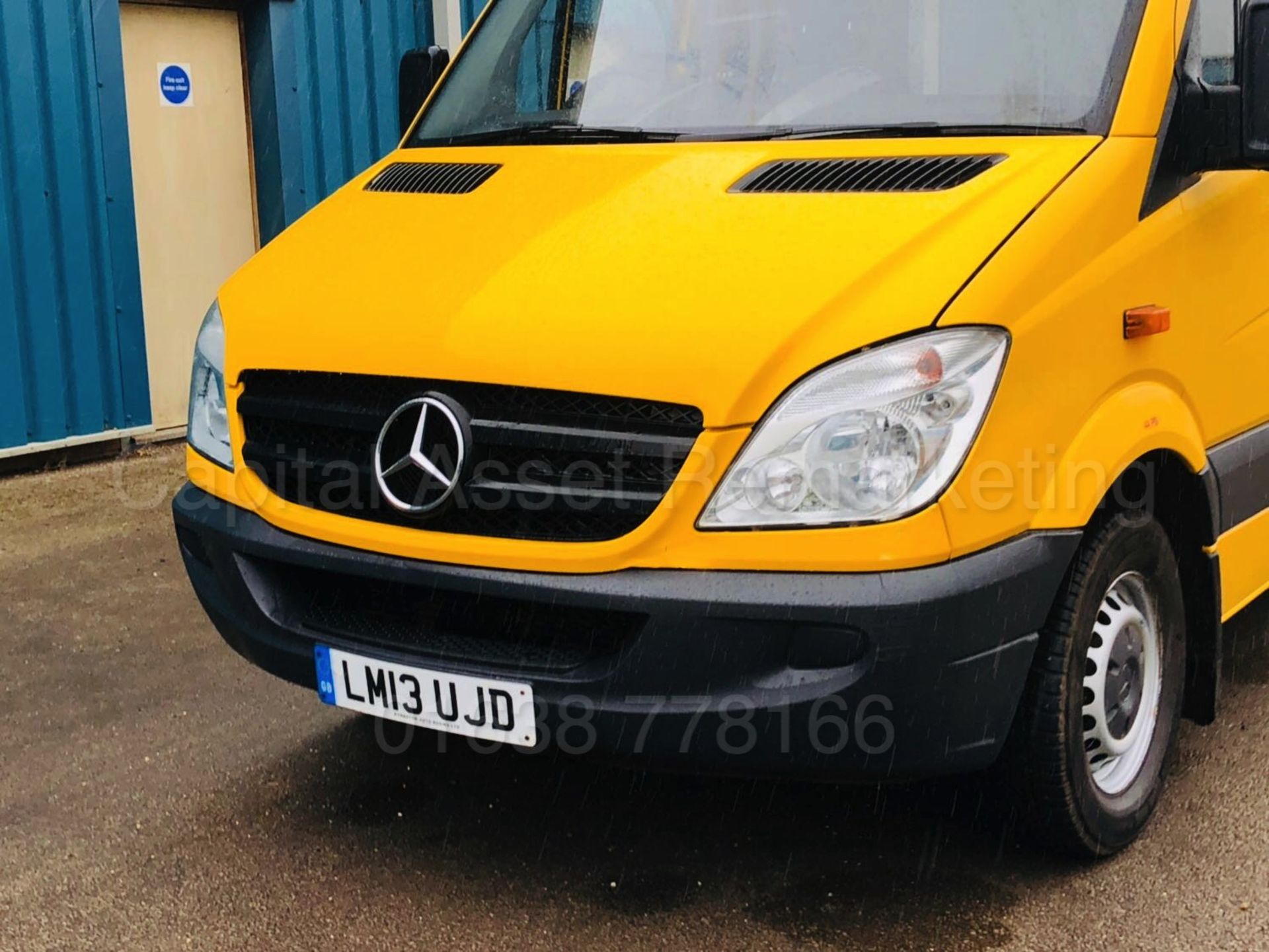 MERCEDES-BENZ SPRINTER 313 CDI *MWB HI-ROOF* (2013) '130 BHP - 6 SPEED' *AIR CON - CRUISE CONTROL* - Image 10 of 31