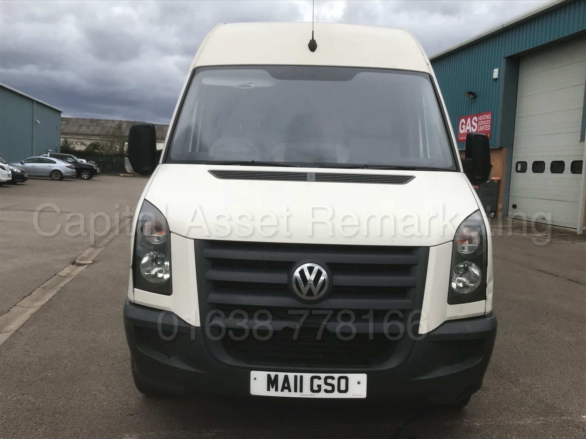 VOLKSWAGEN CRAFTER CR35 *LWB HI-ROOF / PANEL VAN* (2011) '2.5 TDI - 109 BHP - 6 SPEED' - Image 3 of 23